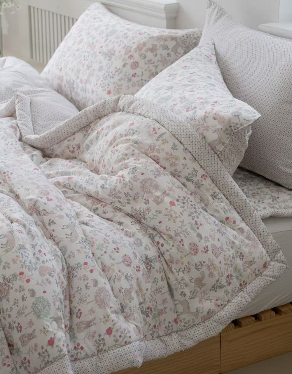 BN02 / ANIMAL GARDEN PRINTED BLANKET