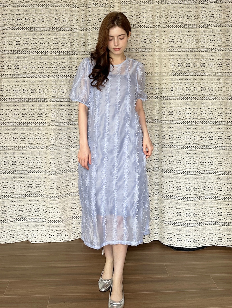 KB09 / Short Sleeves Texture Midi Dress