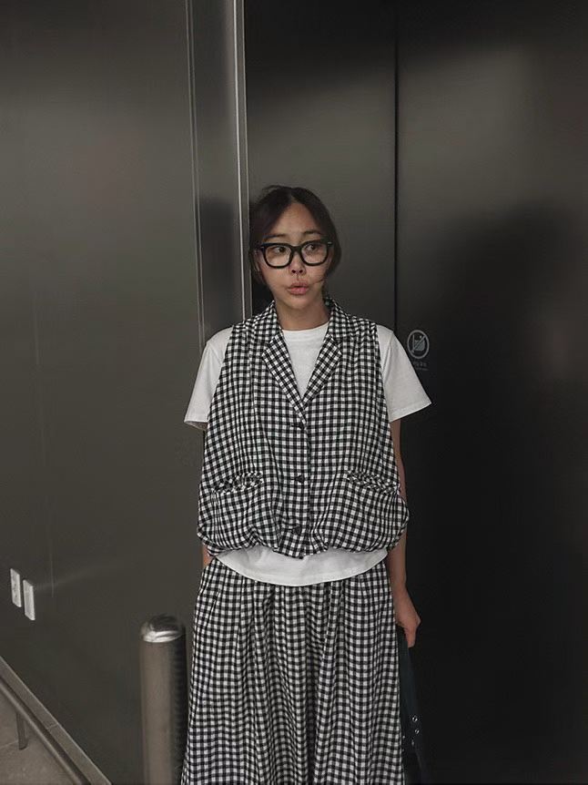 ECHO CHECKERED BUBBLE VEST TOP