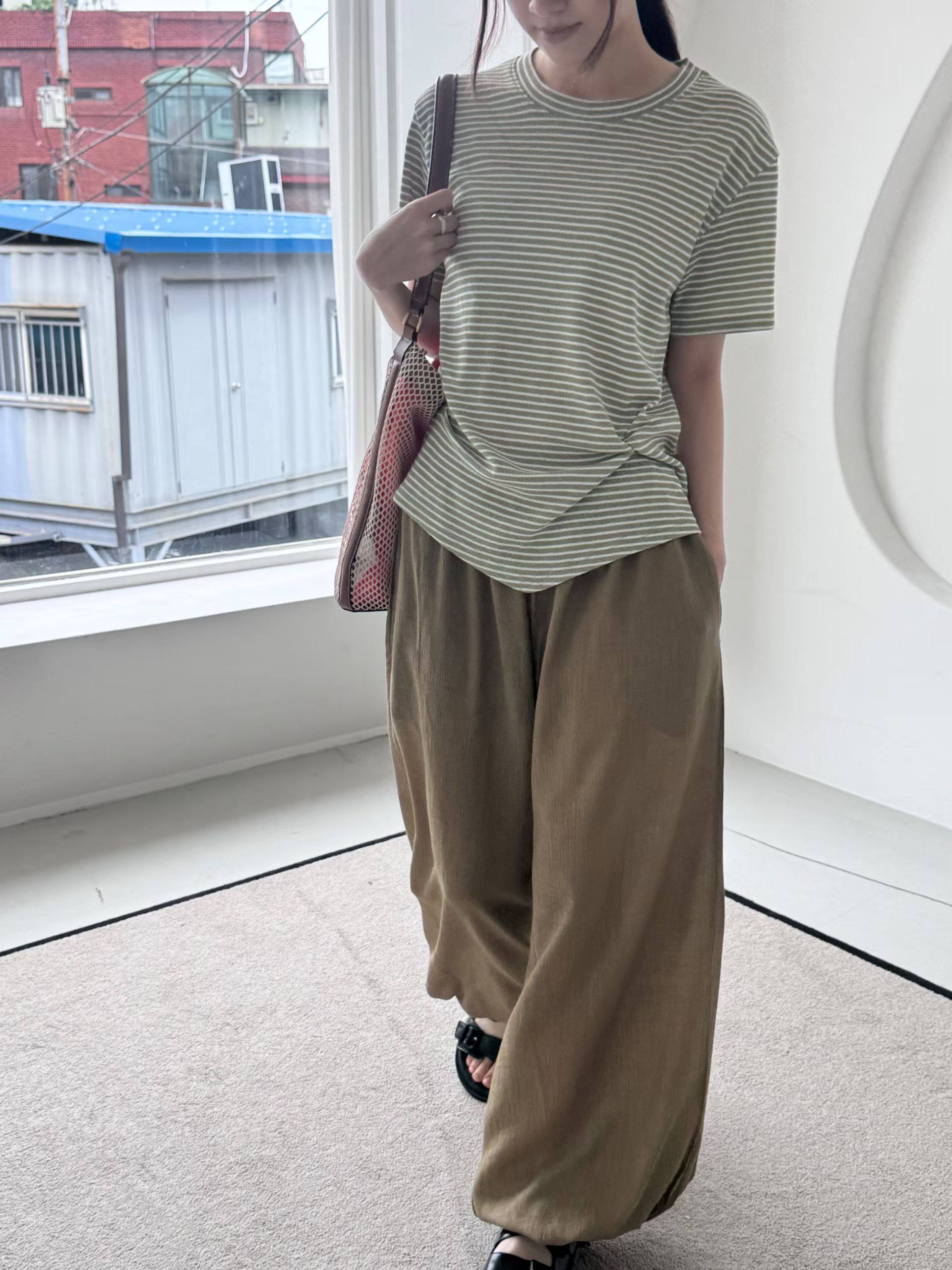 FLOELLA KNOT STRIPE TEE
