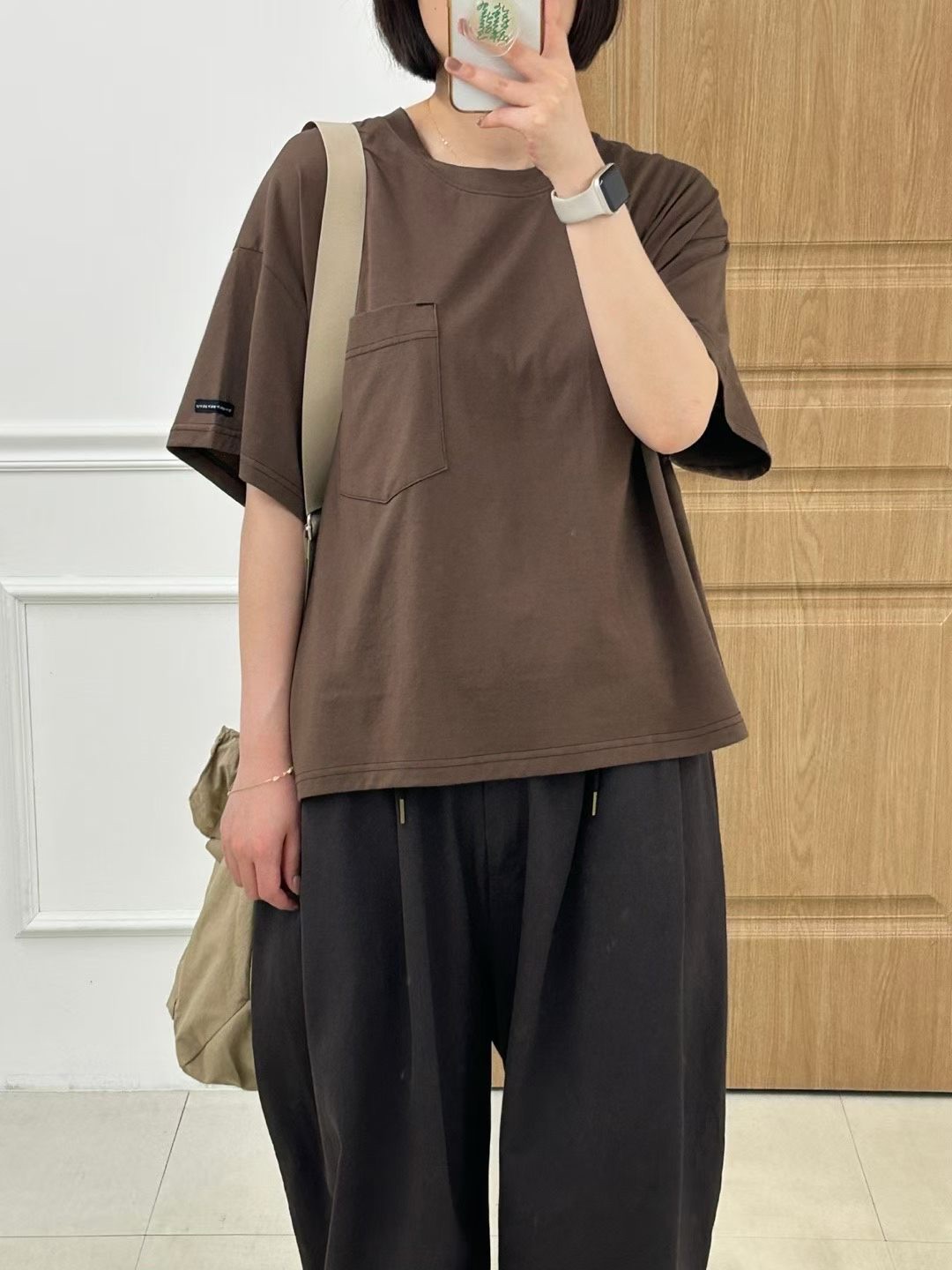 KL15 / CREW NECKLINE POCKET TEE