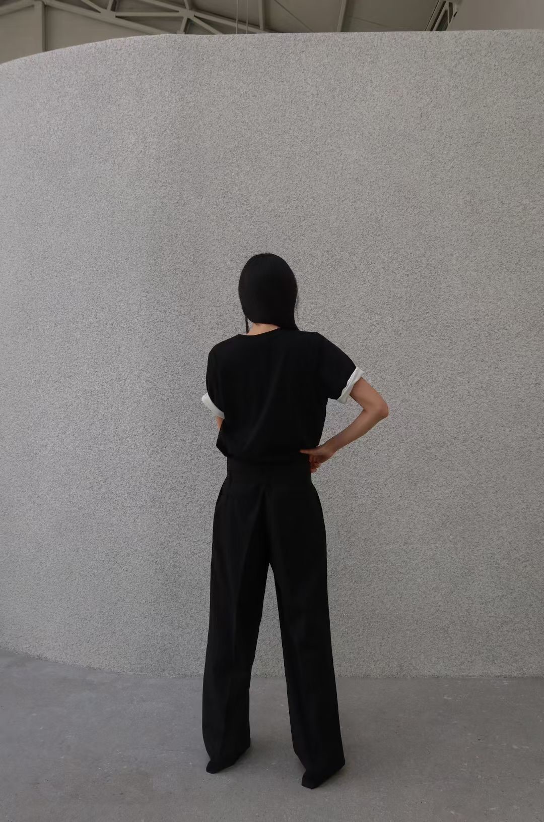 BY08 / CONTRAST TWO-TONE SLEEVES TEE