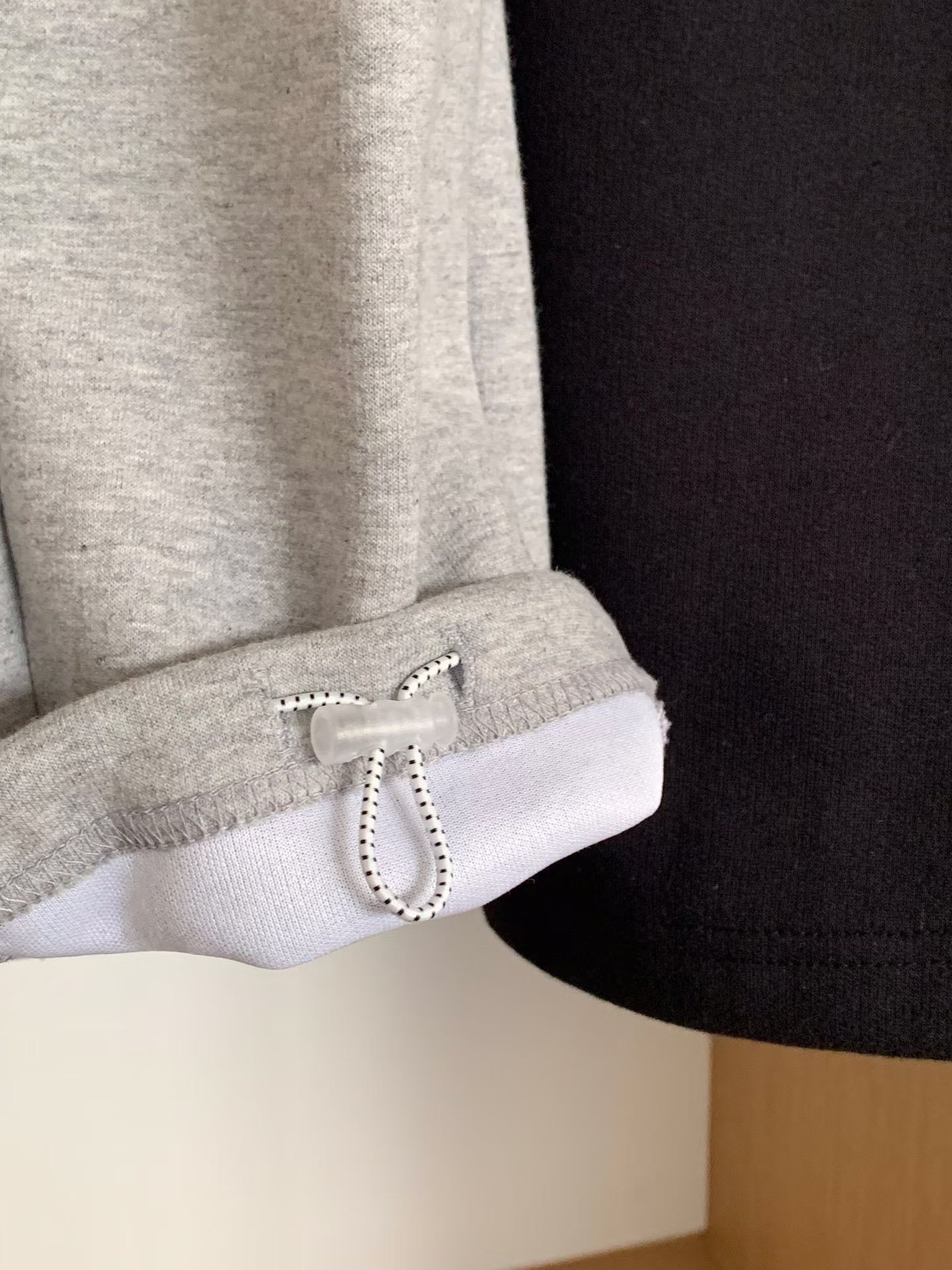 KL10 / SIDE TIE DETAIL SWEATPANTS