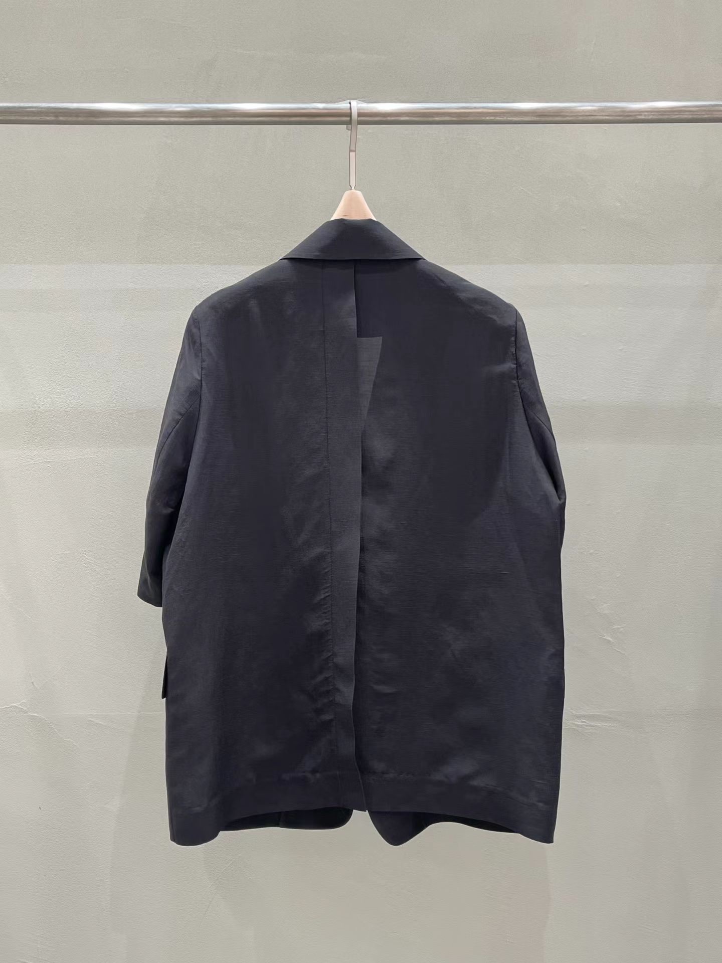 MU22 / PREMIUM LINEN POCKET BLAZER