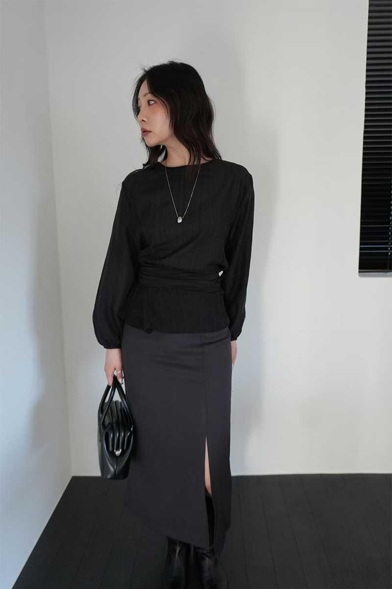 EASTON MULTI TIE BLOUSE