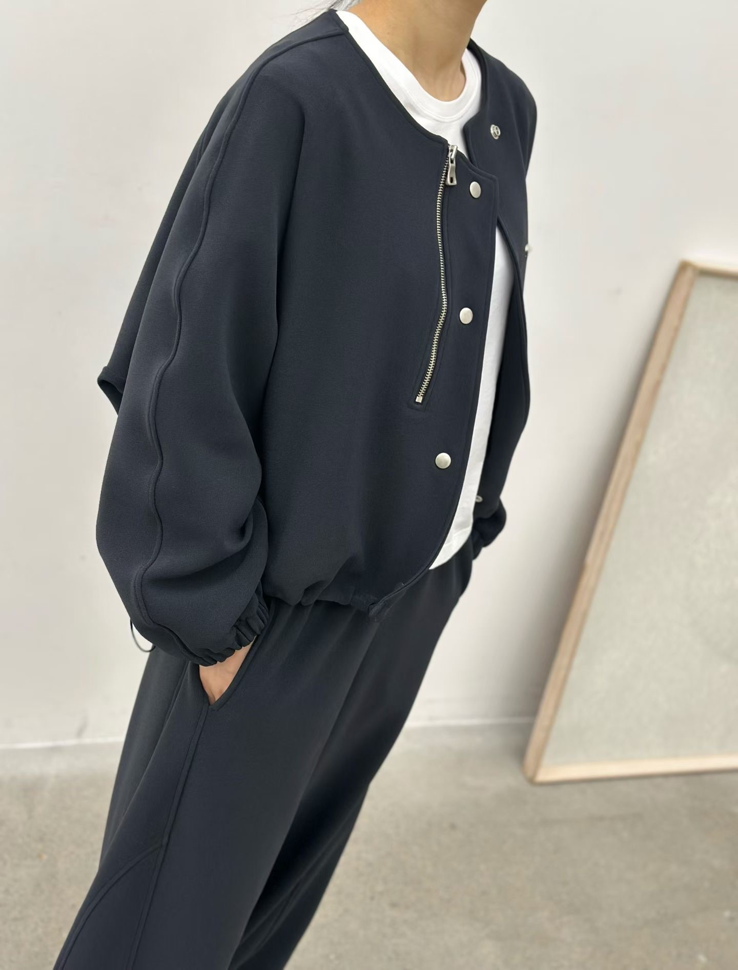 LE09 / ZIPPER-SNAP BUTTON LIGHT JACKET