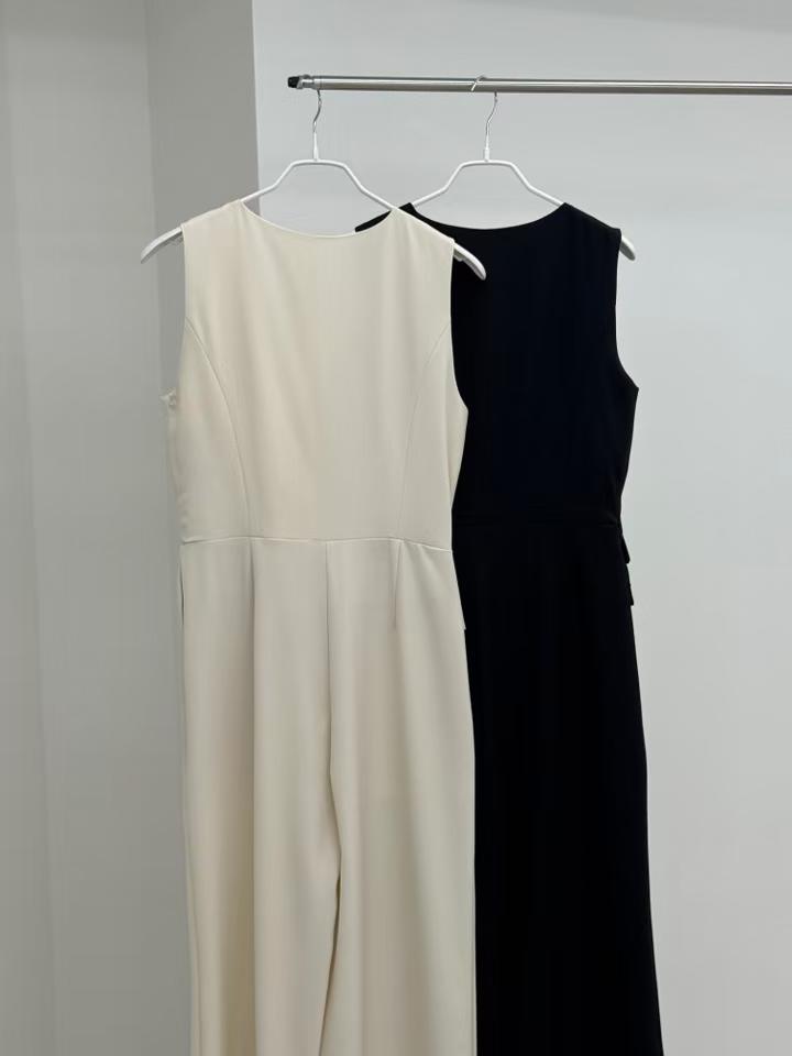 FLORE MINIMALIST VEST PANTSUIT