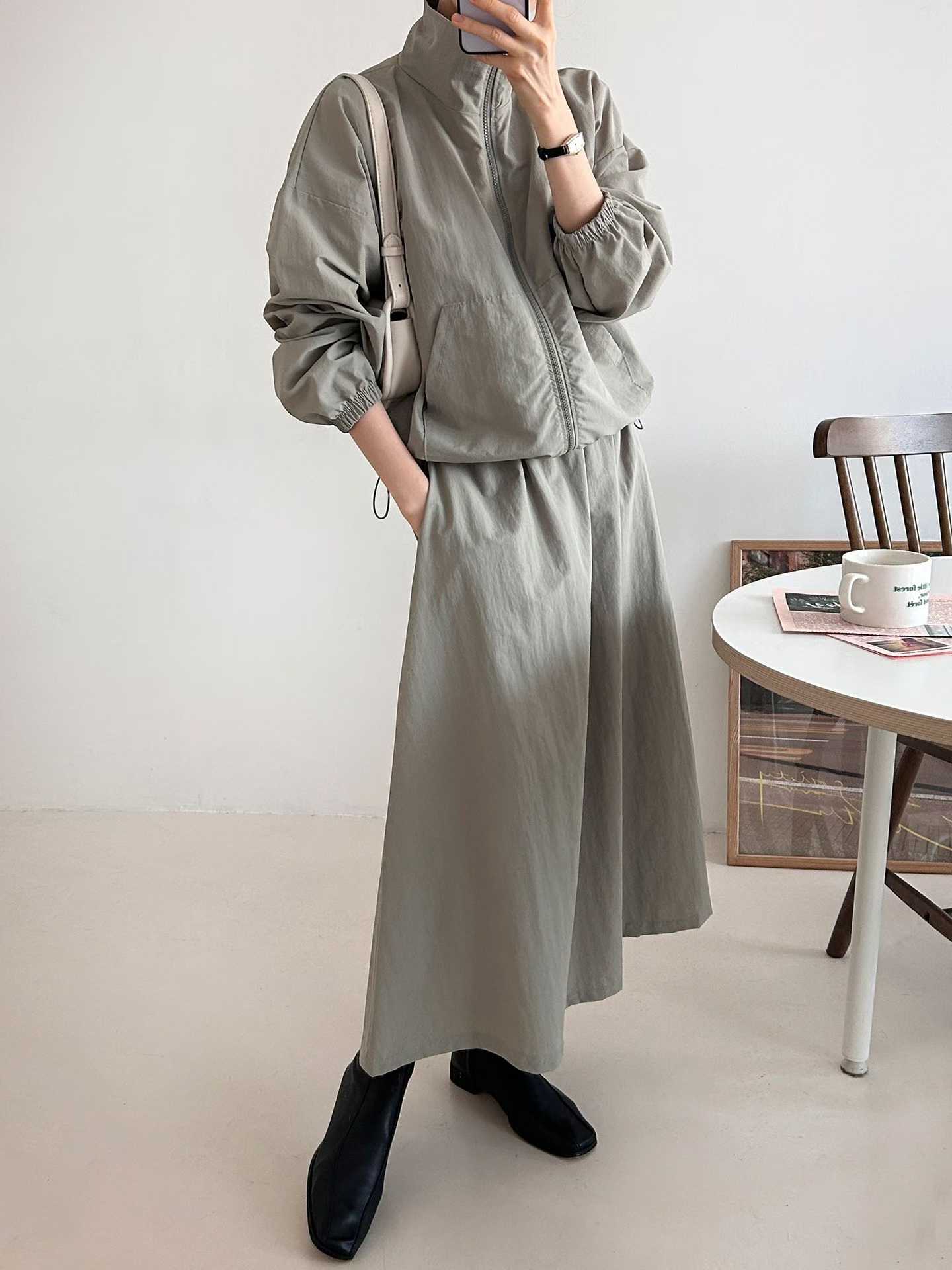 ELIANA ZIP UP WINDBREAK SKIRT SET