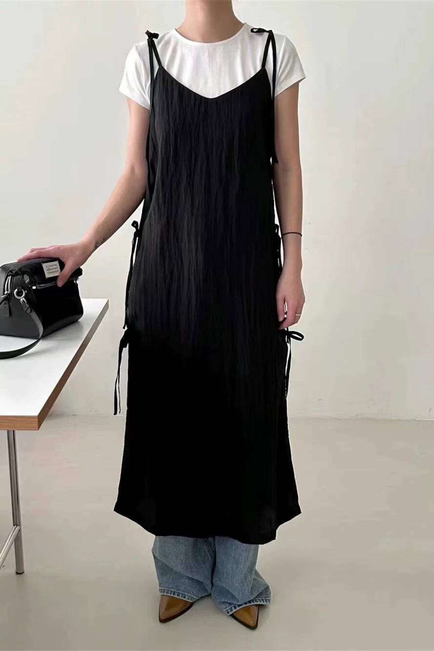 CAROLINE SIDE TIES SPAGHETTI STRAPS PINAFORE DRESS