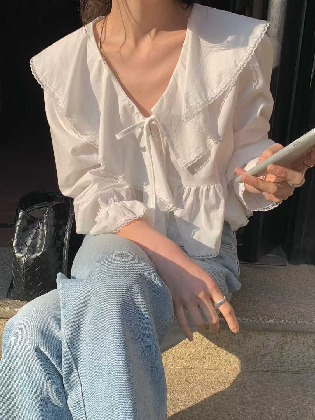 EMMA OVERLAP COLLAR ROMANTIC BLOUSE