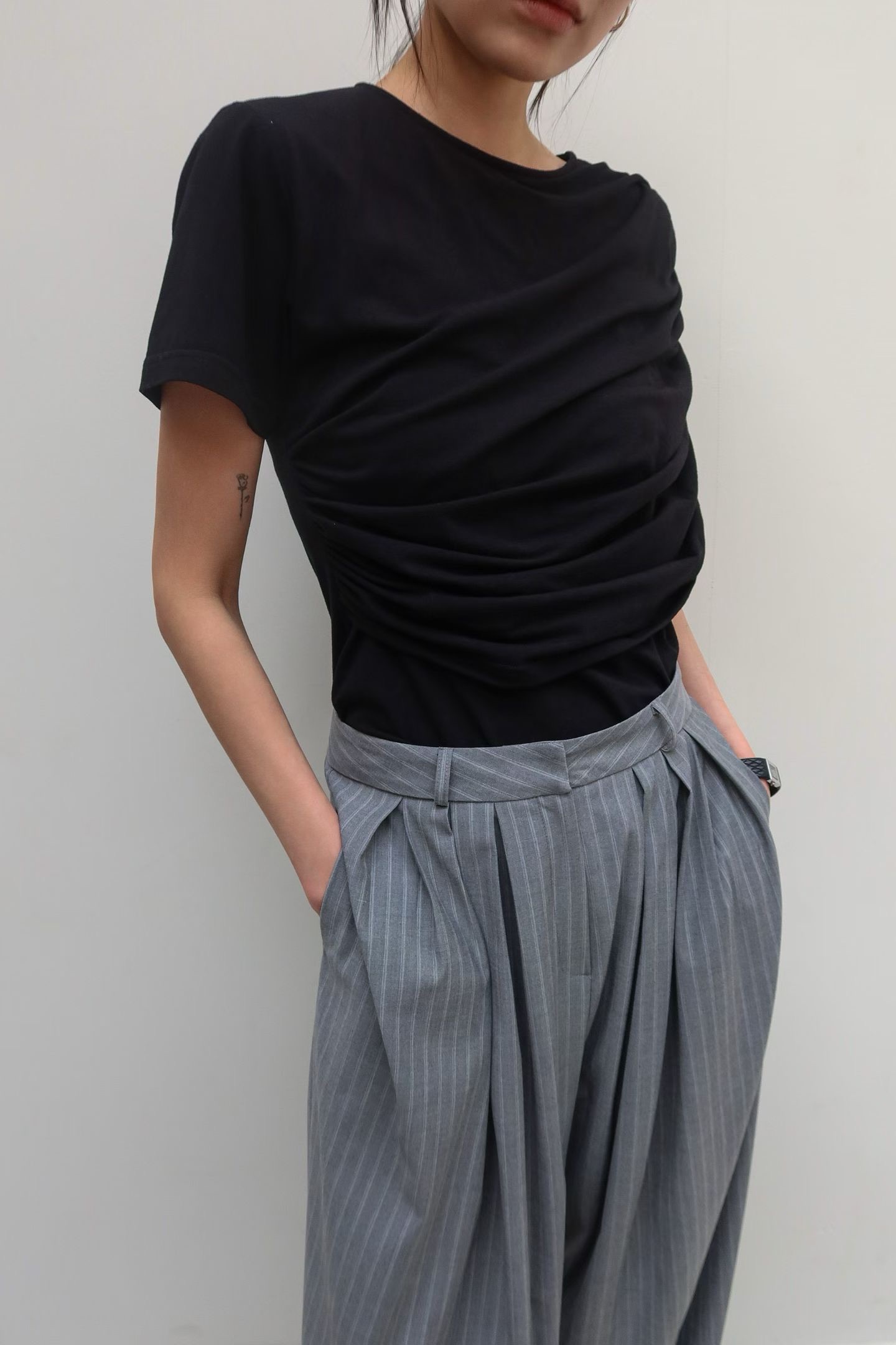 BY07 / RUCHING SHORT SLEEVES TEE