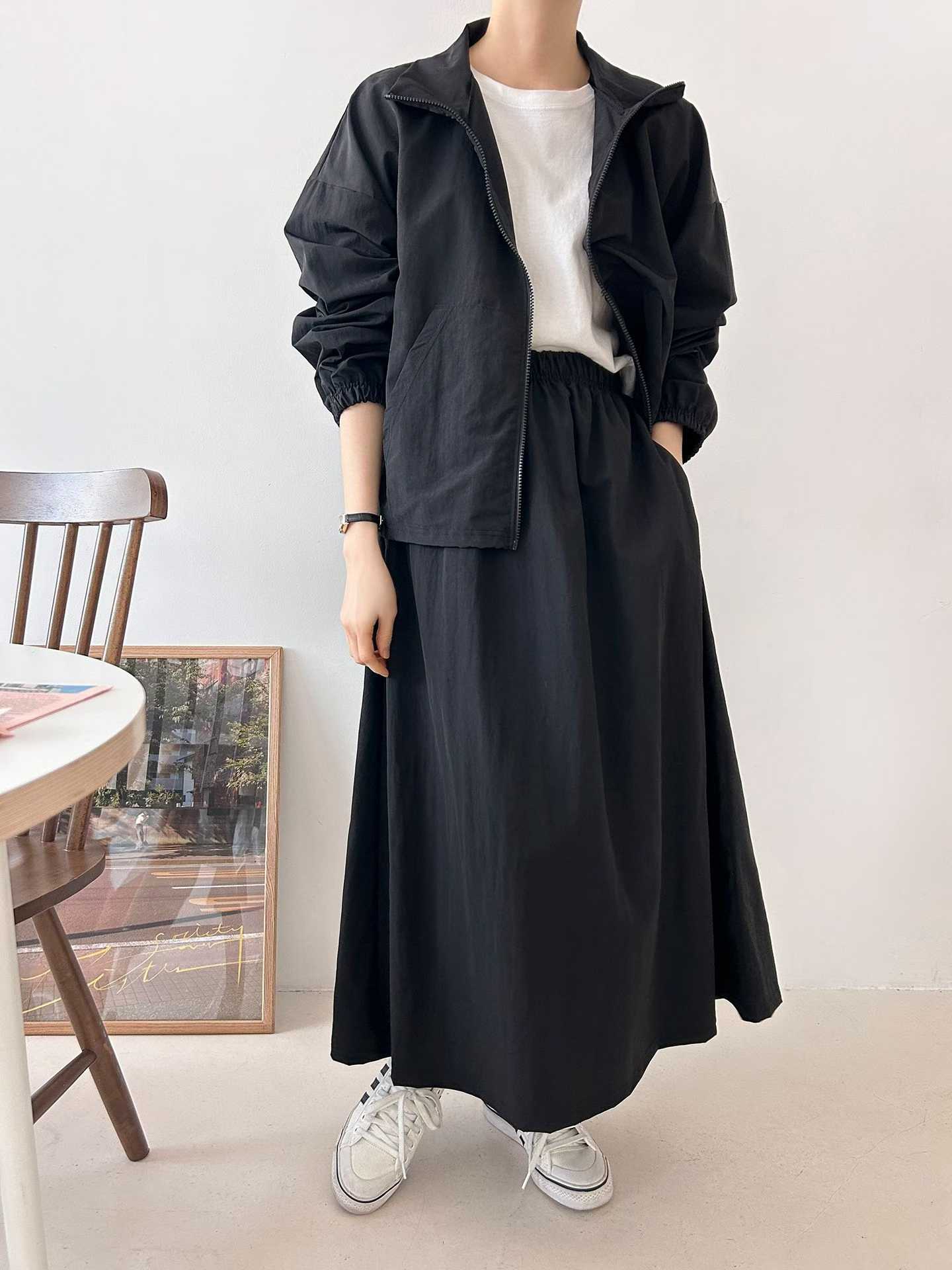 ELIANA ZIP UP WINDBREAK SKIRT SET