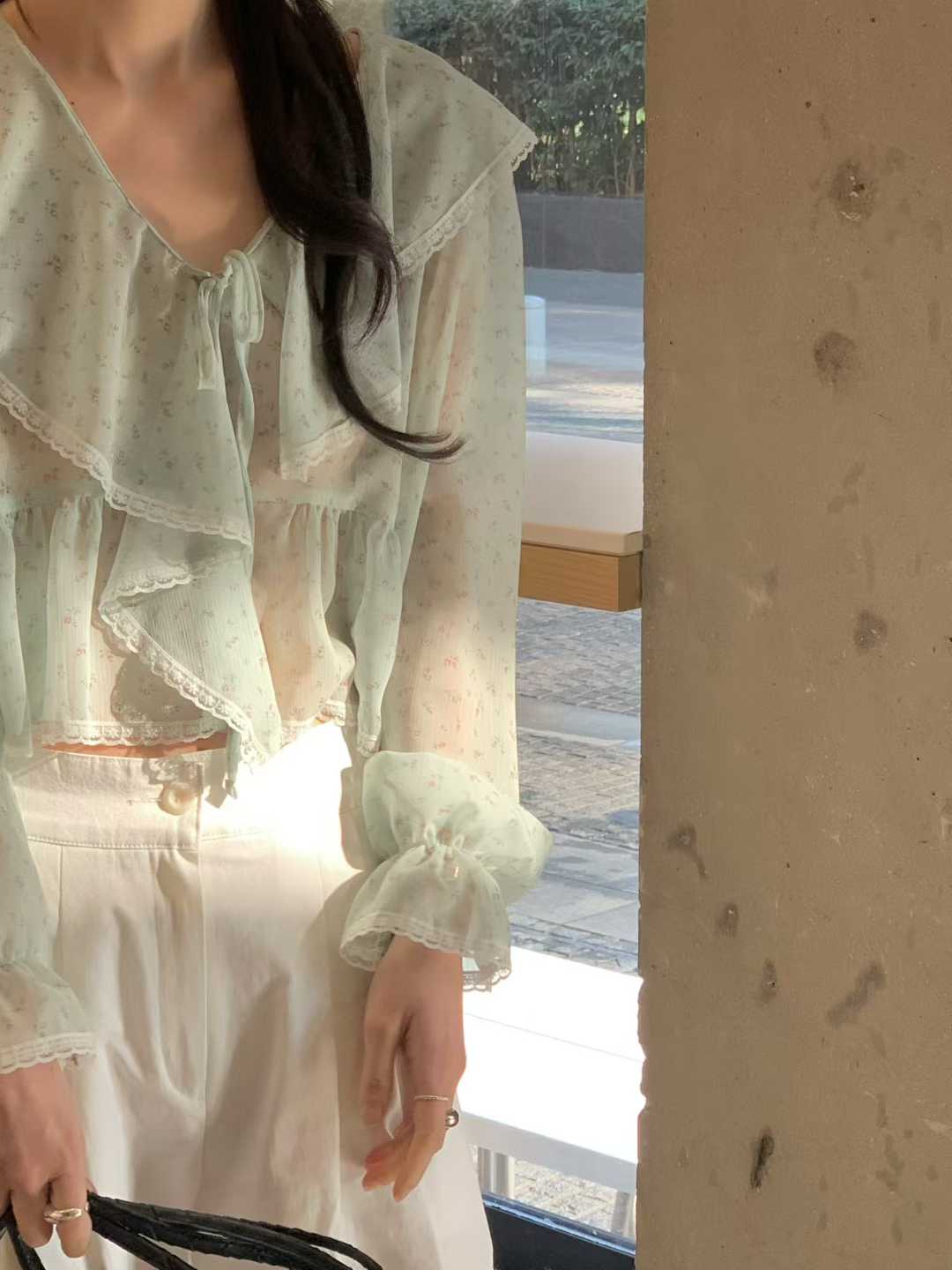 EMMA OVERLAP COLLAR ROMANTIC BLOUSE