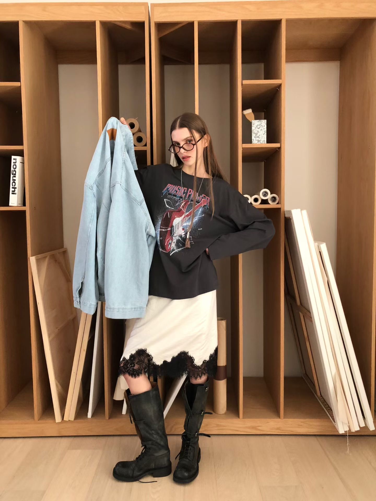 TS14 / ELASTIC BANDING SATIN/LACE MIDI SKIRT