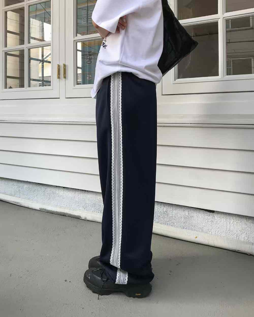 DAVINA LACE SIDE TRIMMING JOGGERS