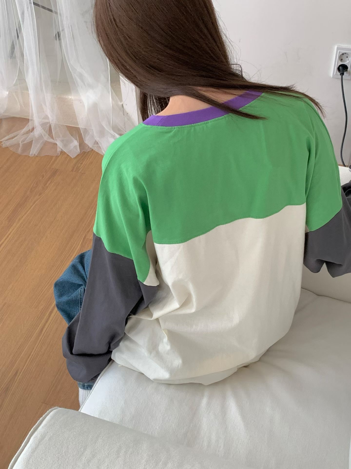 660826 / COLOR BLOCK "99" LONG SLEEVES TOP
