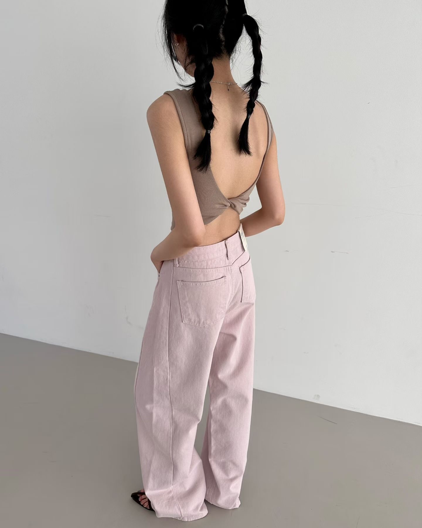 PG29 / TWISTED BACK BRA TOP