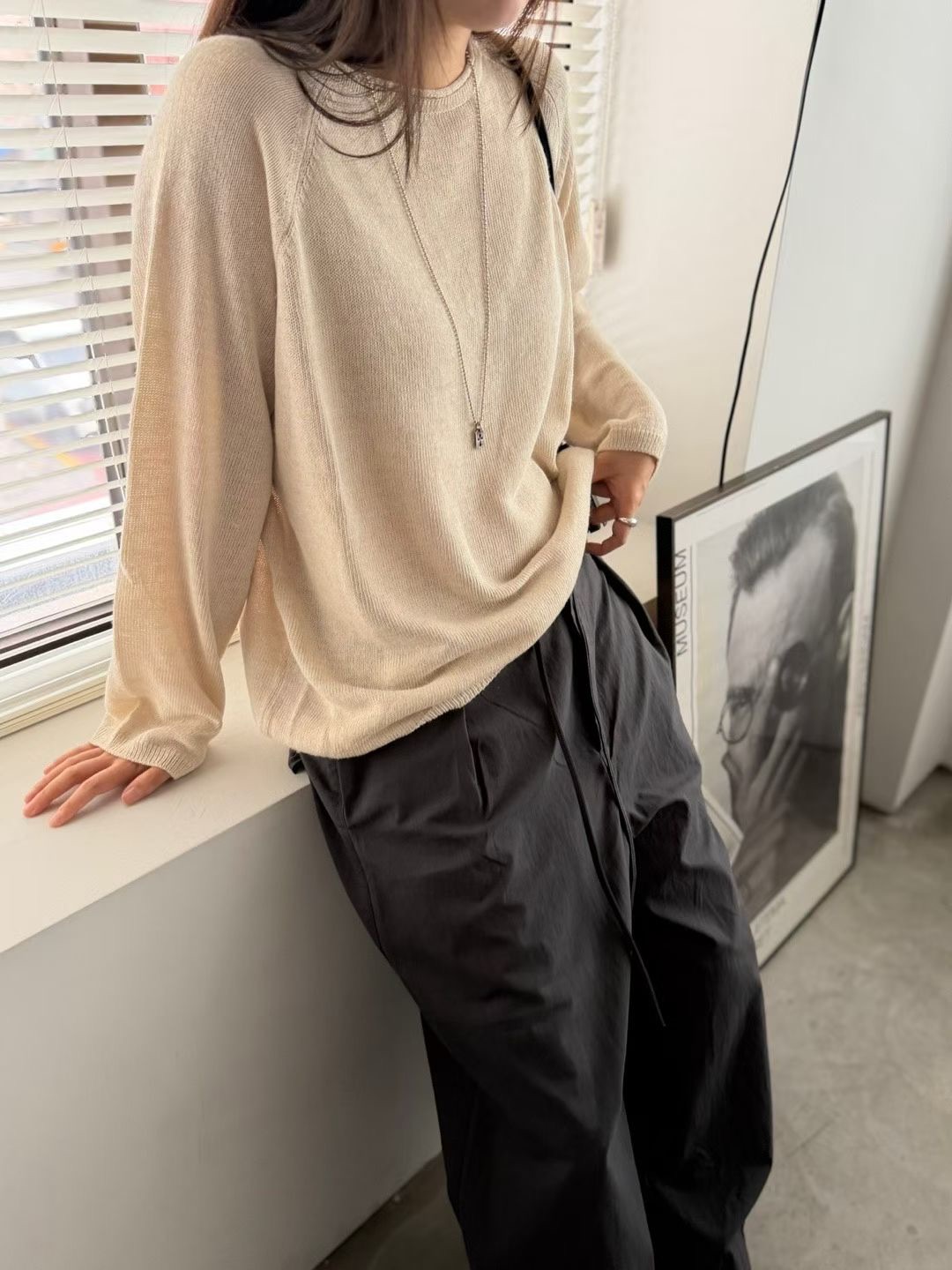 YQ26 / RELAXED-FIT PLEATED WIDE LEG TROUSERS