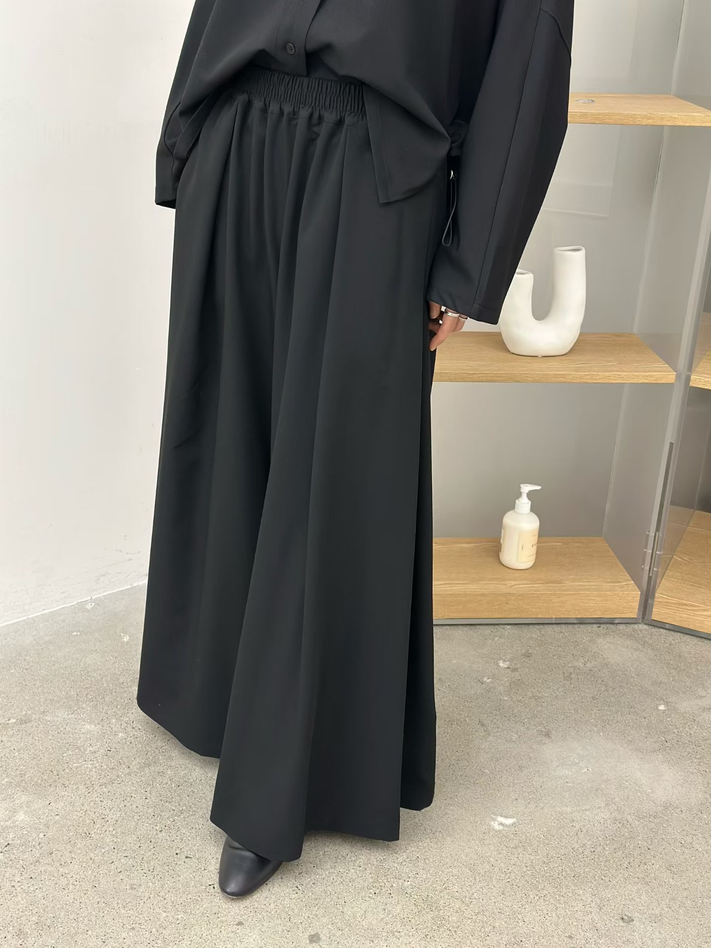 LE04 / BANDED WAIST PINTUCK CULOTTES