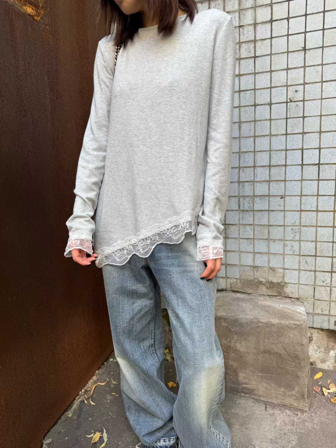 DAWN LACE TRIM ASYMMETRIC HEM PULLOVER