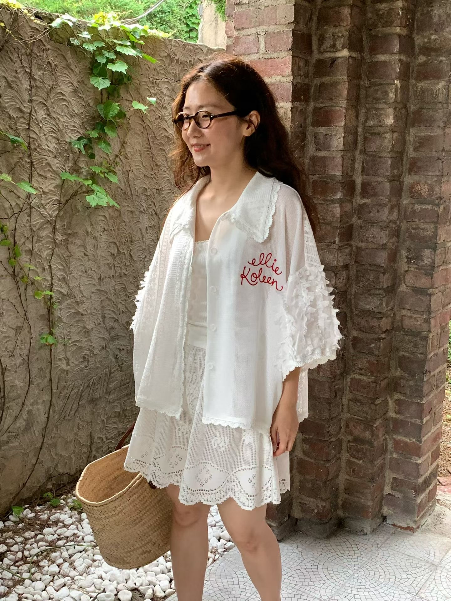 RT22 / "ELLIE KOLEEN" LACE EMBROIDERED SHIRT