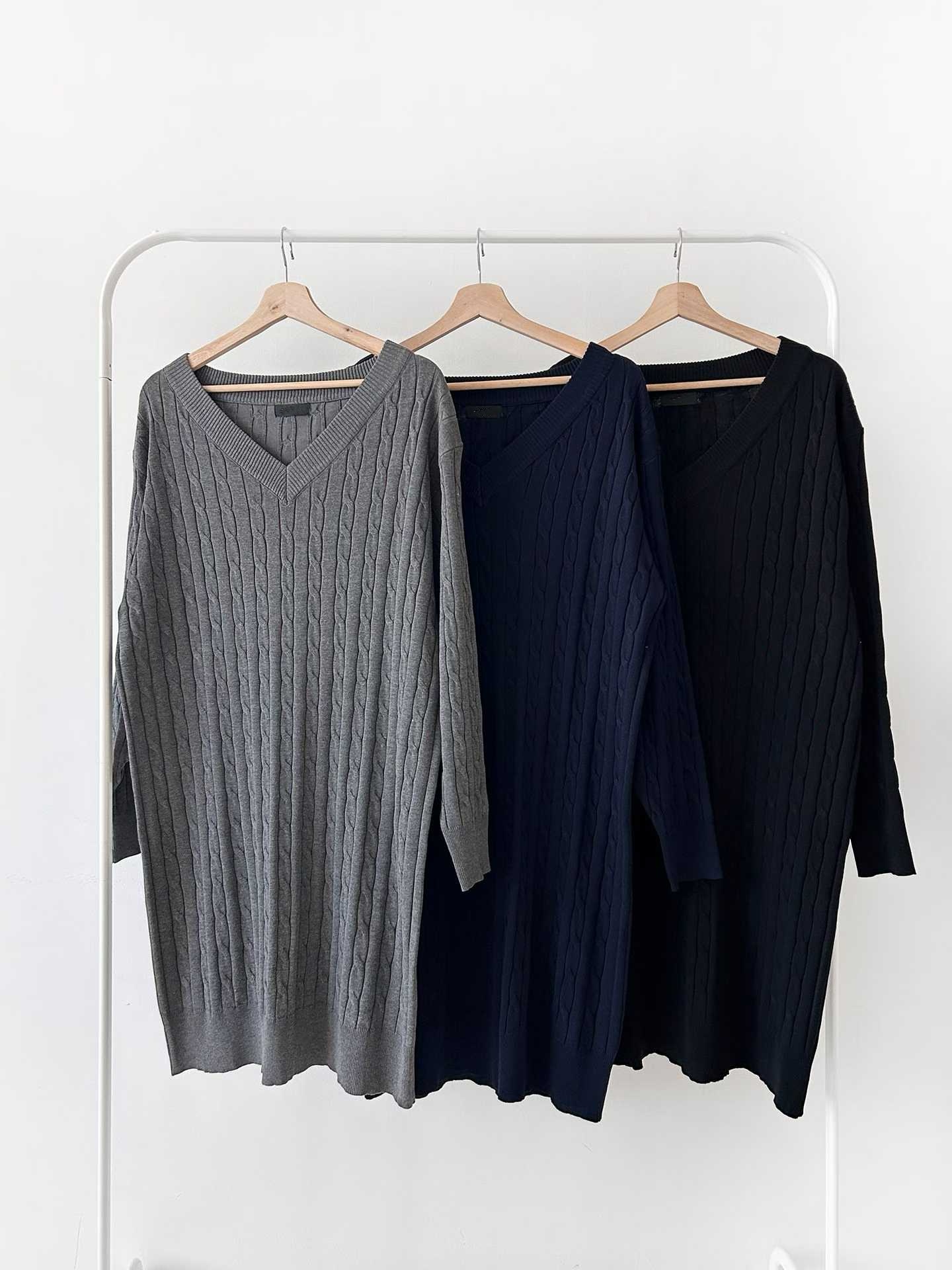 ELEANOR CABLE KNIT MIDI SWEATER DRESS