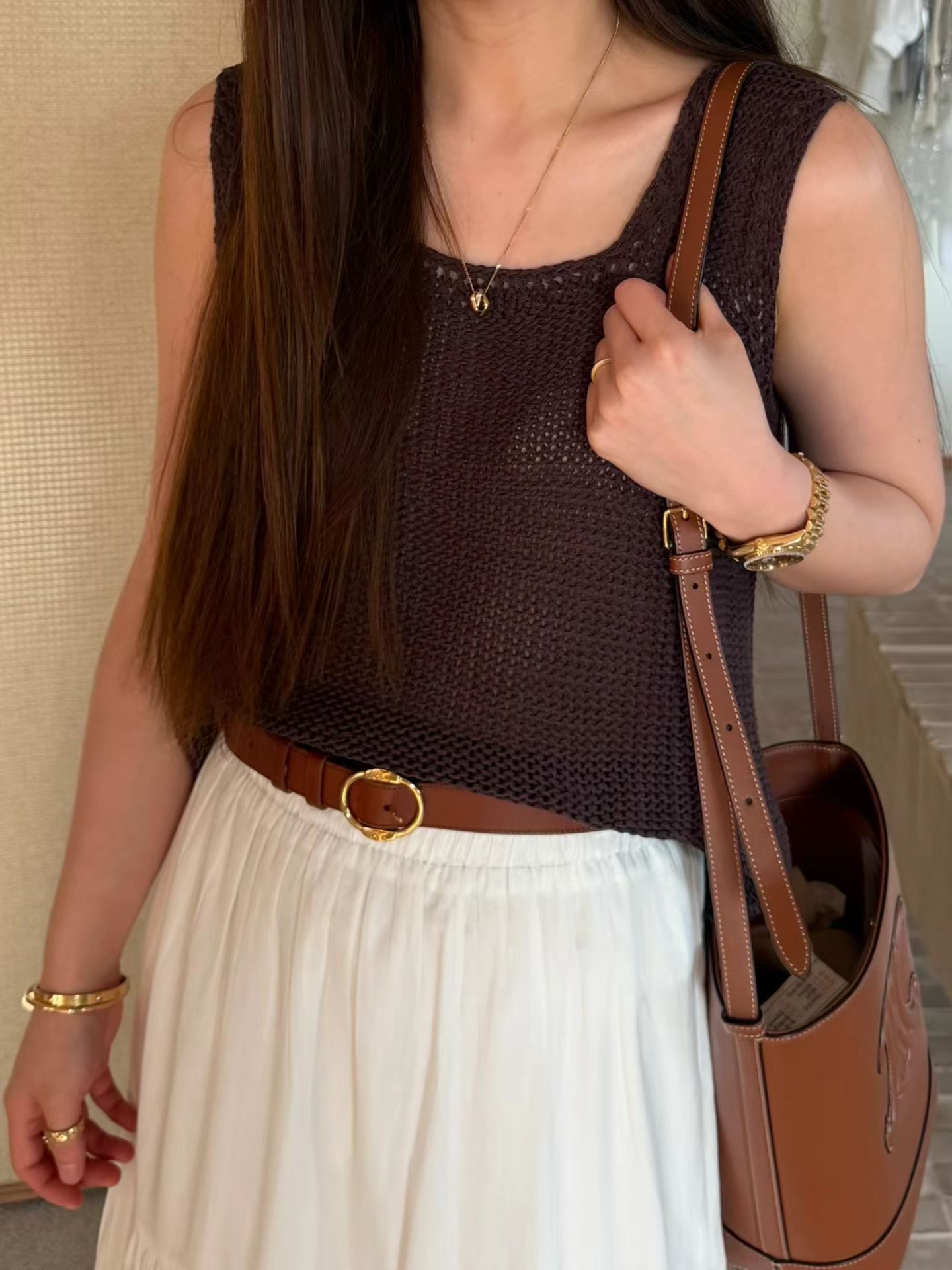 MU16 / SQUARE NECKLINE KNIT SLEEVELESS TOP