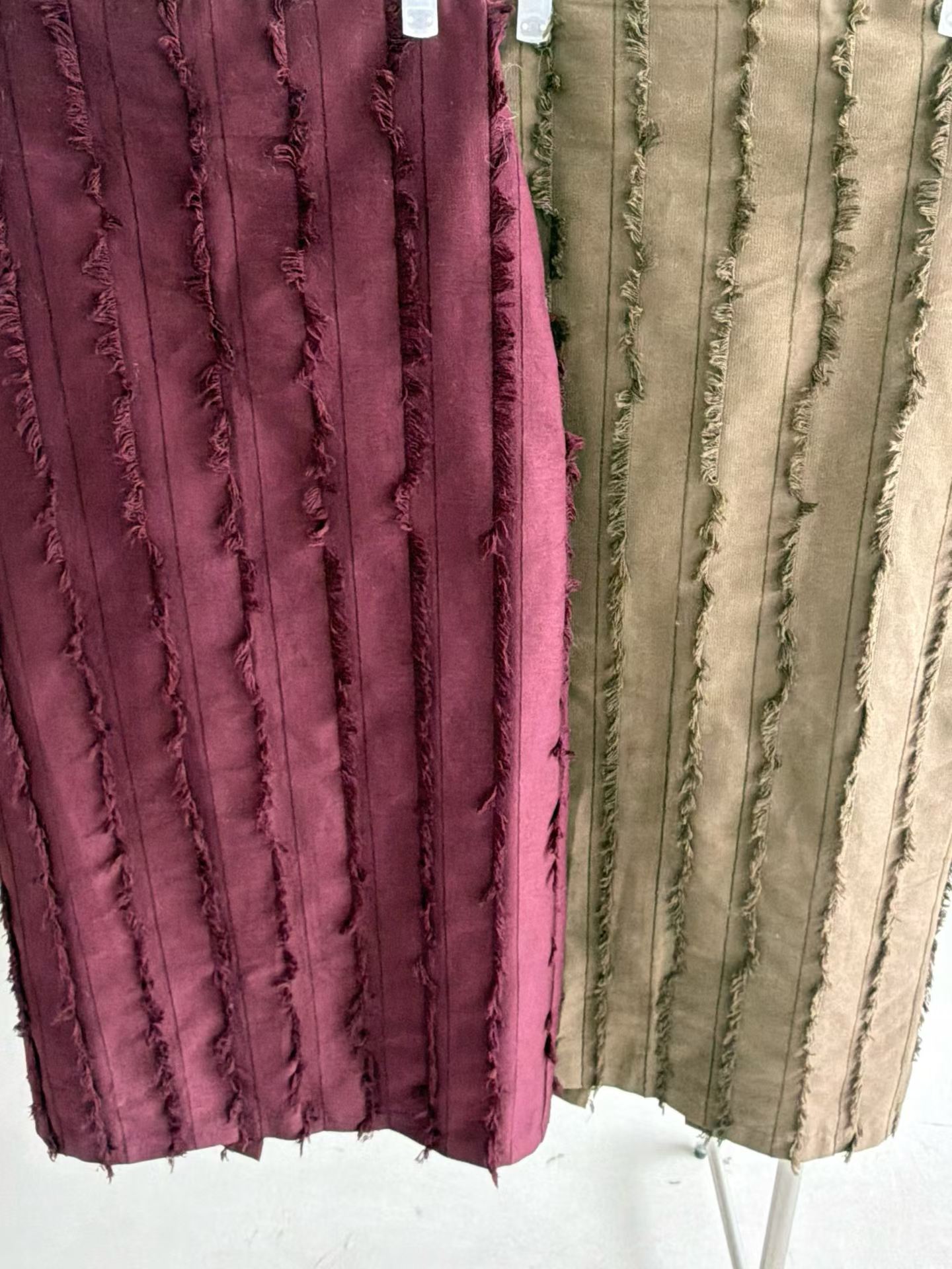 FILIZ TESSEL TRIM DETAIL SKIRT