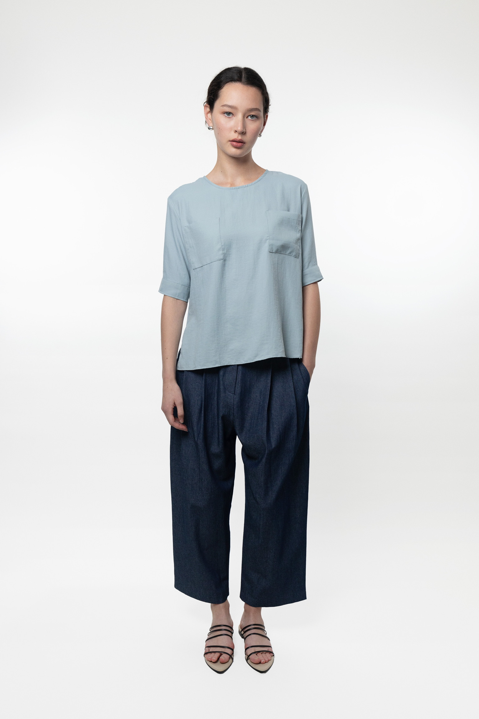 AL03/ DUO FABRIC POCKET BLOUSE