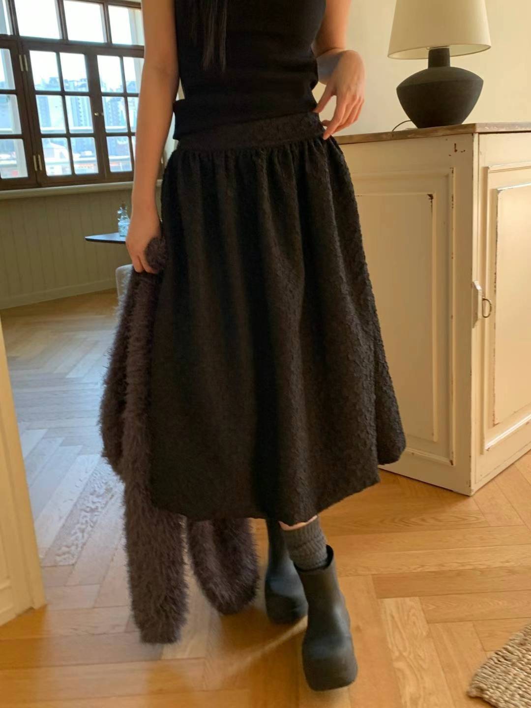 COHEN TEXTURED BUBBLE SKIRT