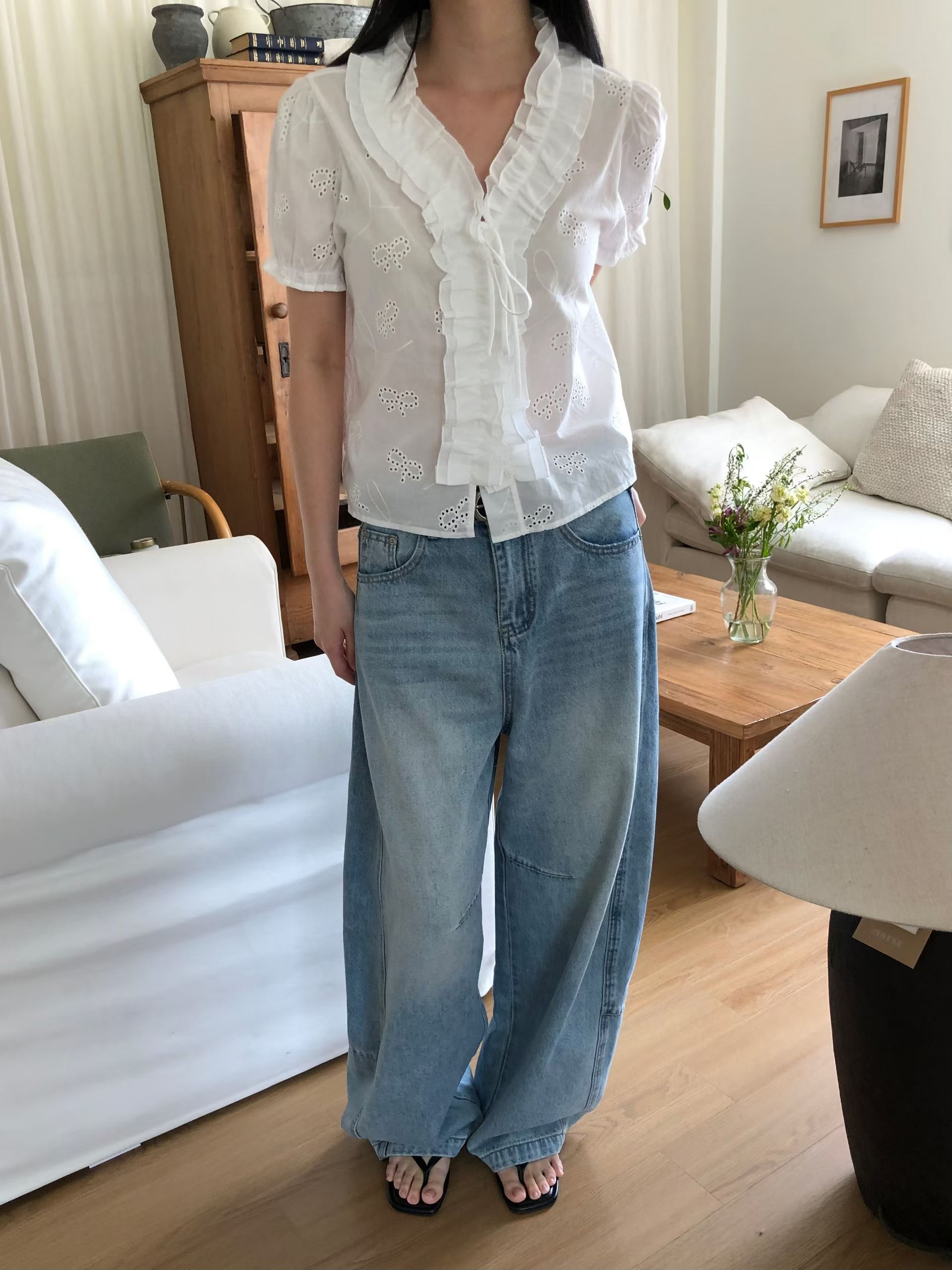 EVELINA RUFFLE COLLAR EYELET BLOUSE