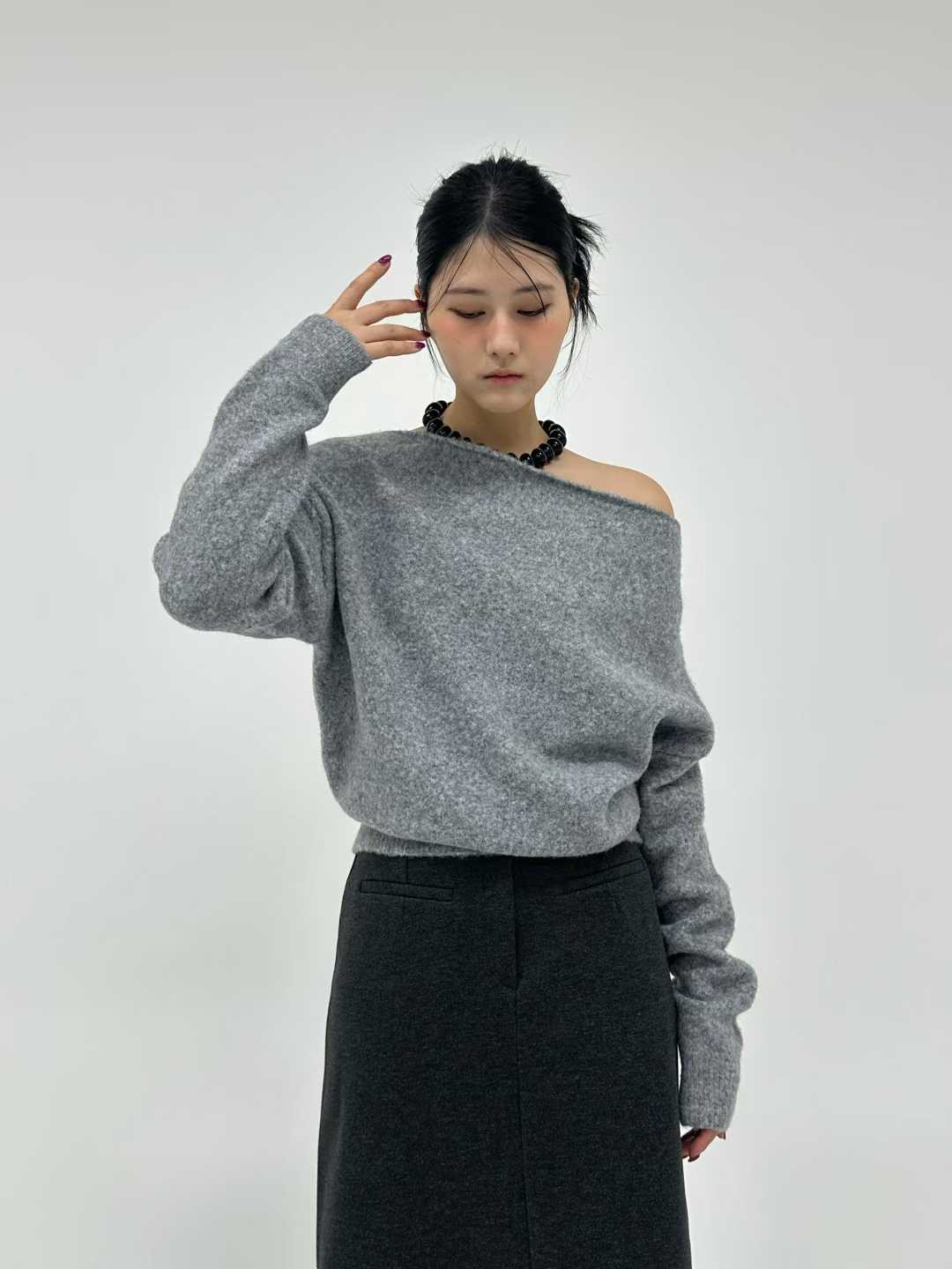 DOCIE WIDE NECK SWEATER