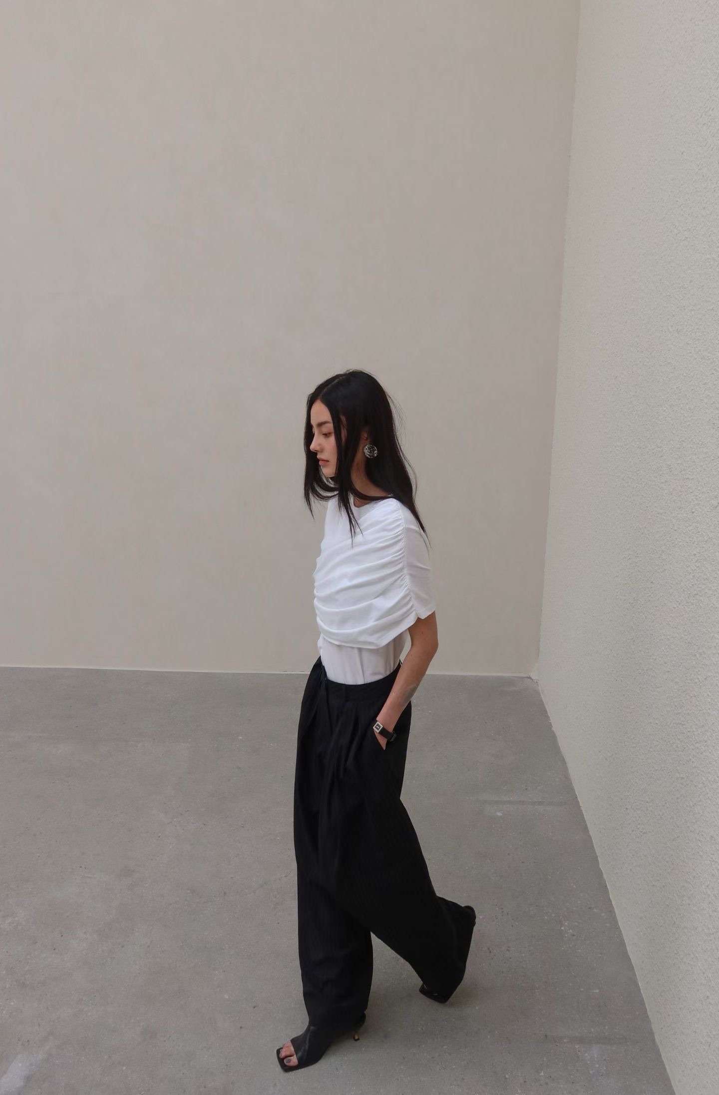 BY07 / RUCHING SHORT SLEEVES TEE