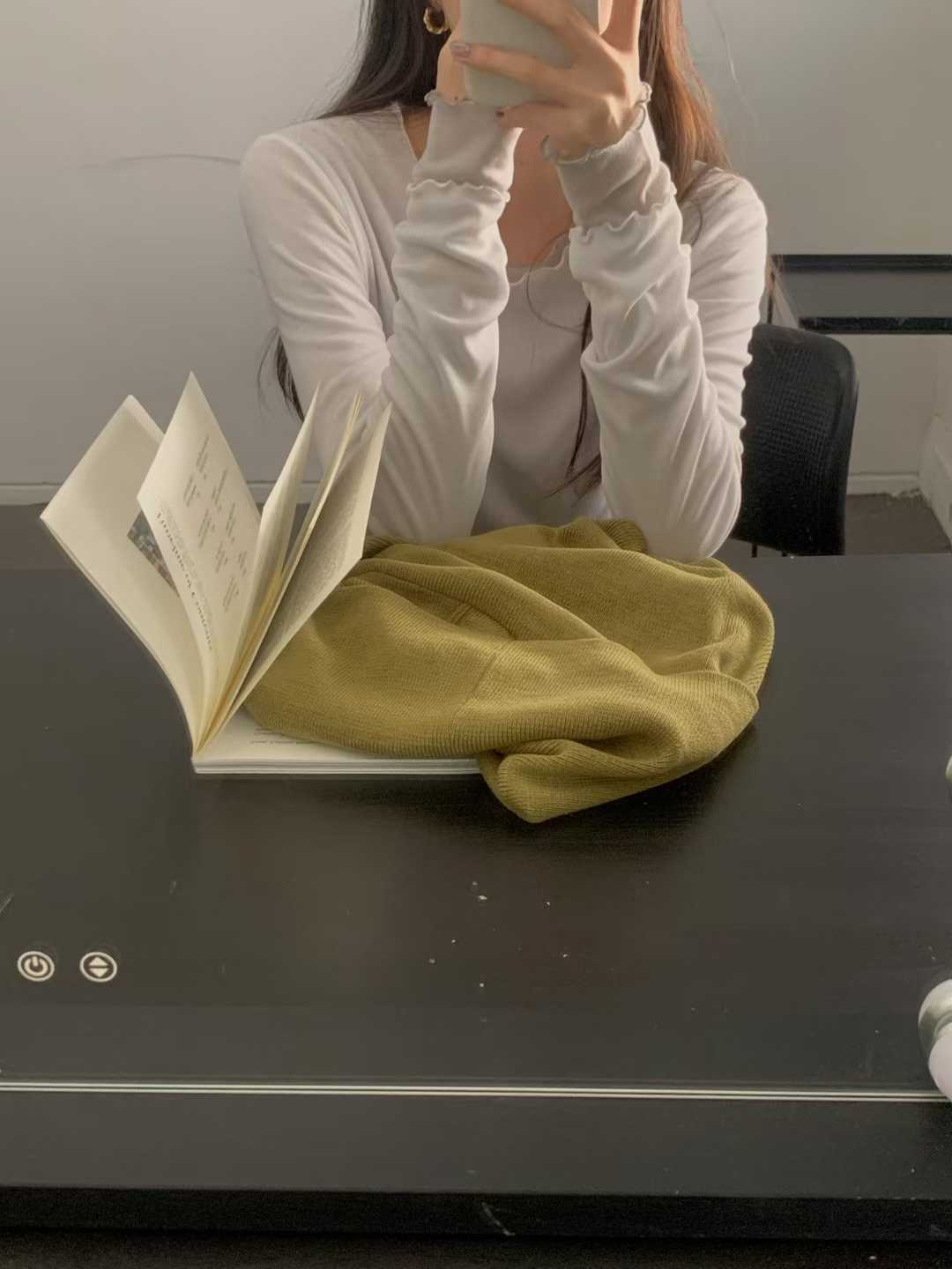 EVERLEIGH LIFTED EDGES LAYER TOP