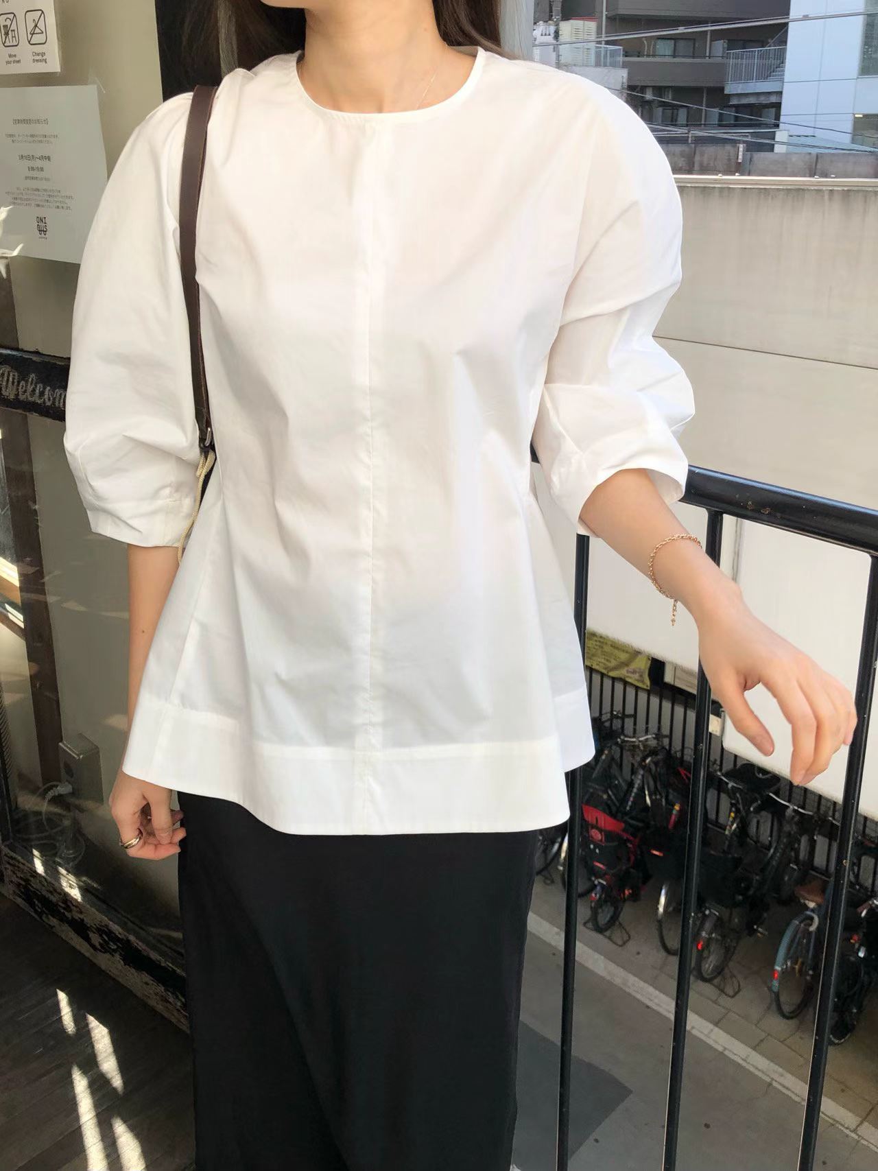 EVREN VOLUME FLARED BLOUSE