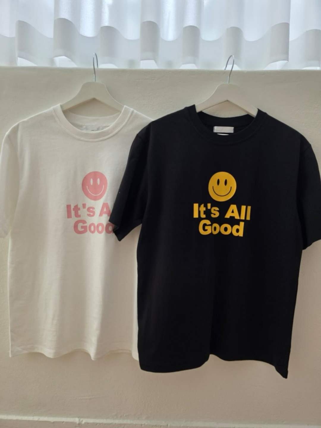 DORELLE "IT'S ALL GOOD" TEE