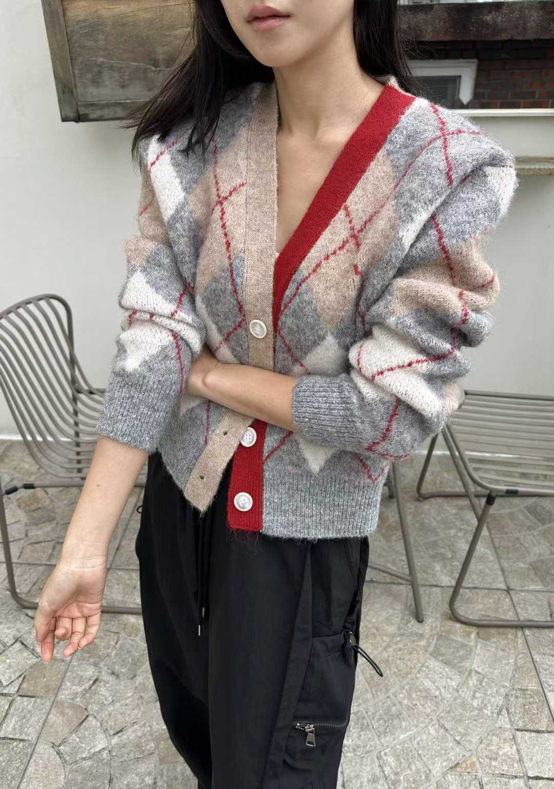 DAYLEN ARGYLE CHECKS CARDIGAN