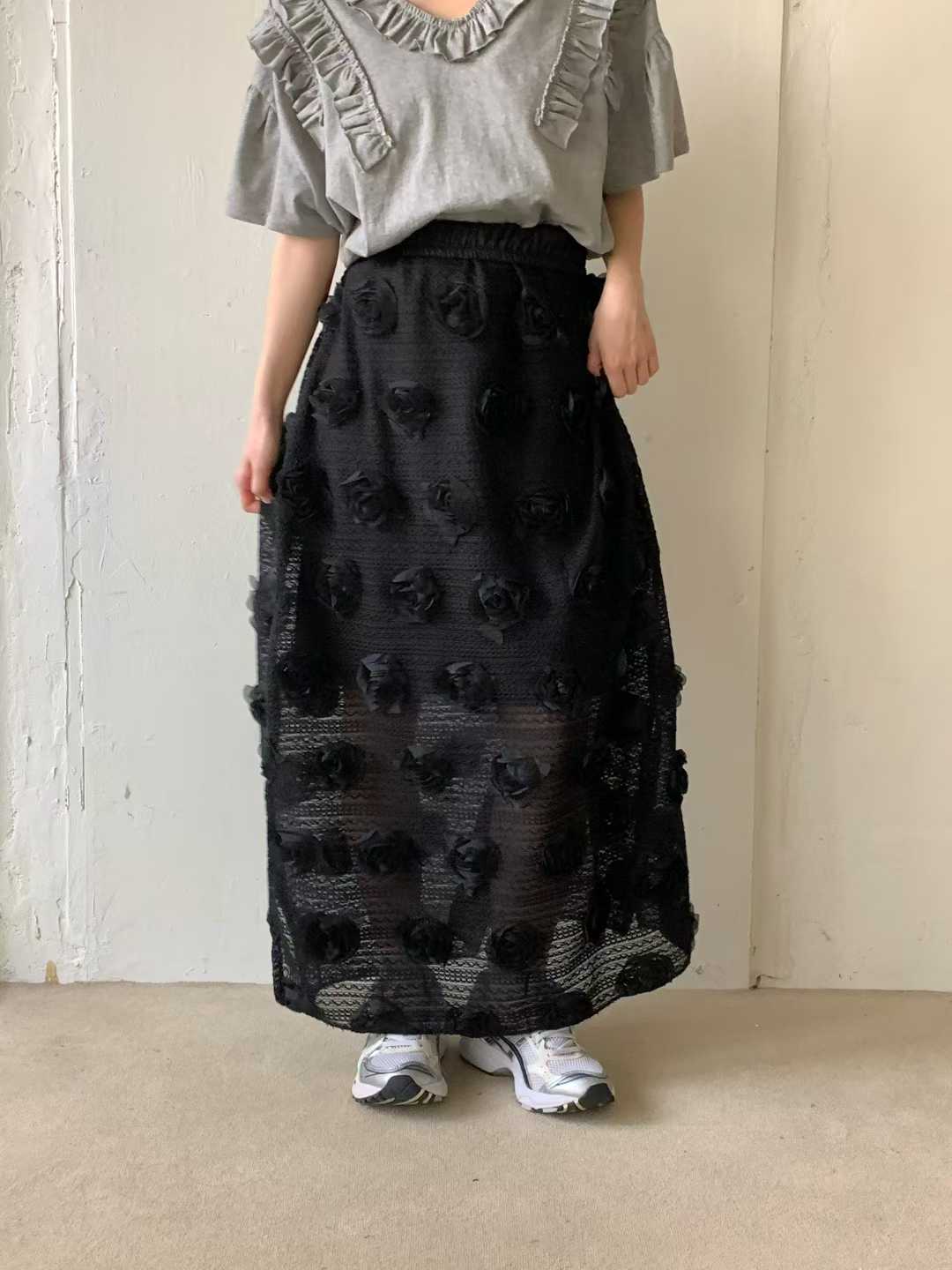 EVERLEE ROSETTES BANDING SKIRT