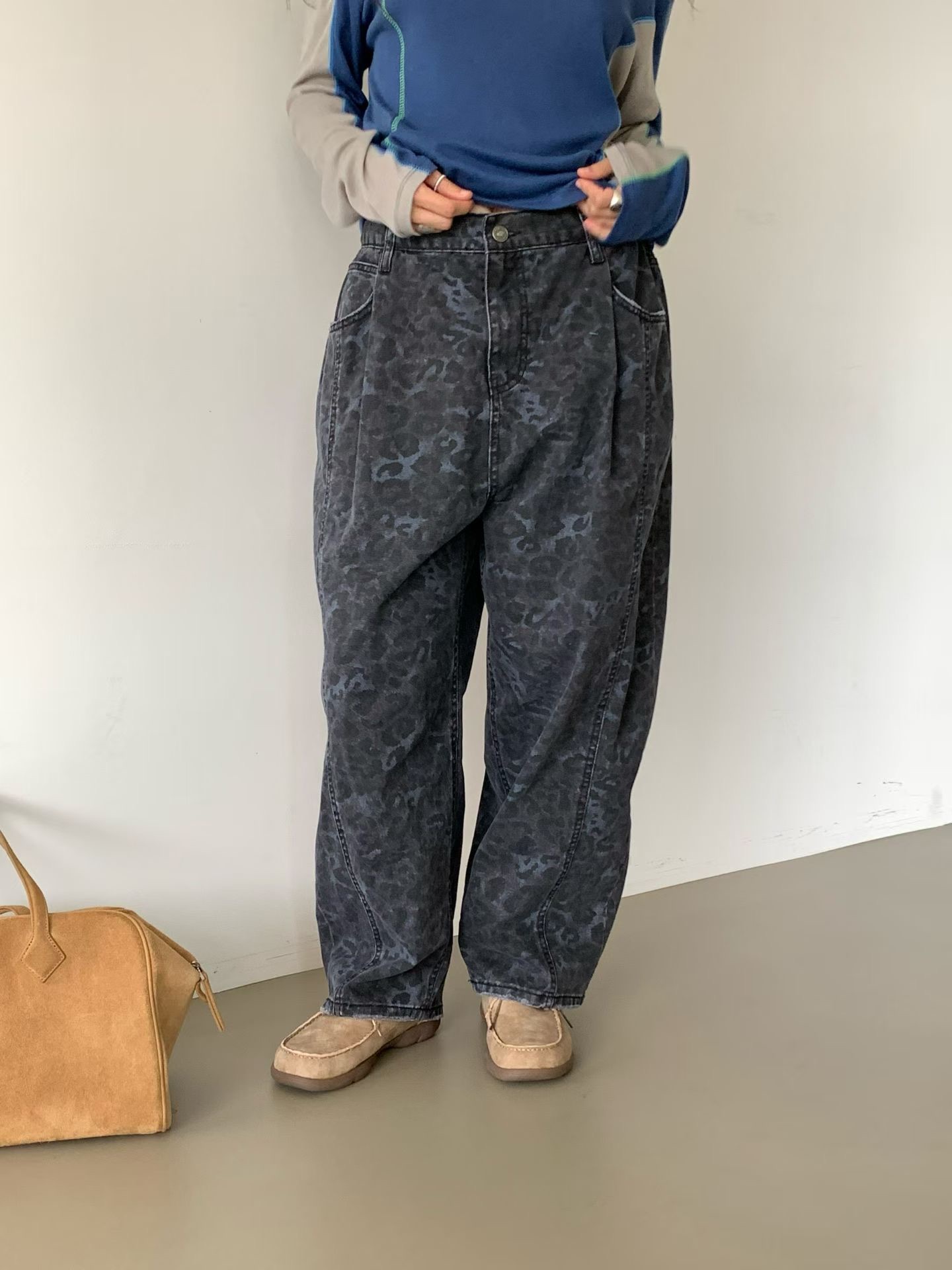 VP20 / LEOPARD PRINT LOOSE FIT TROUSERS