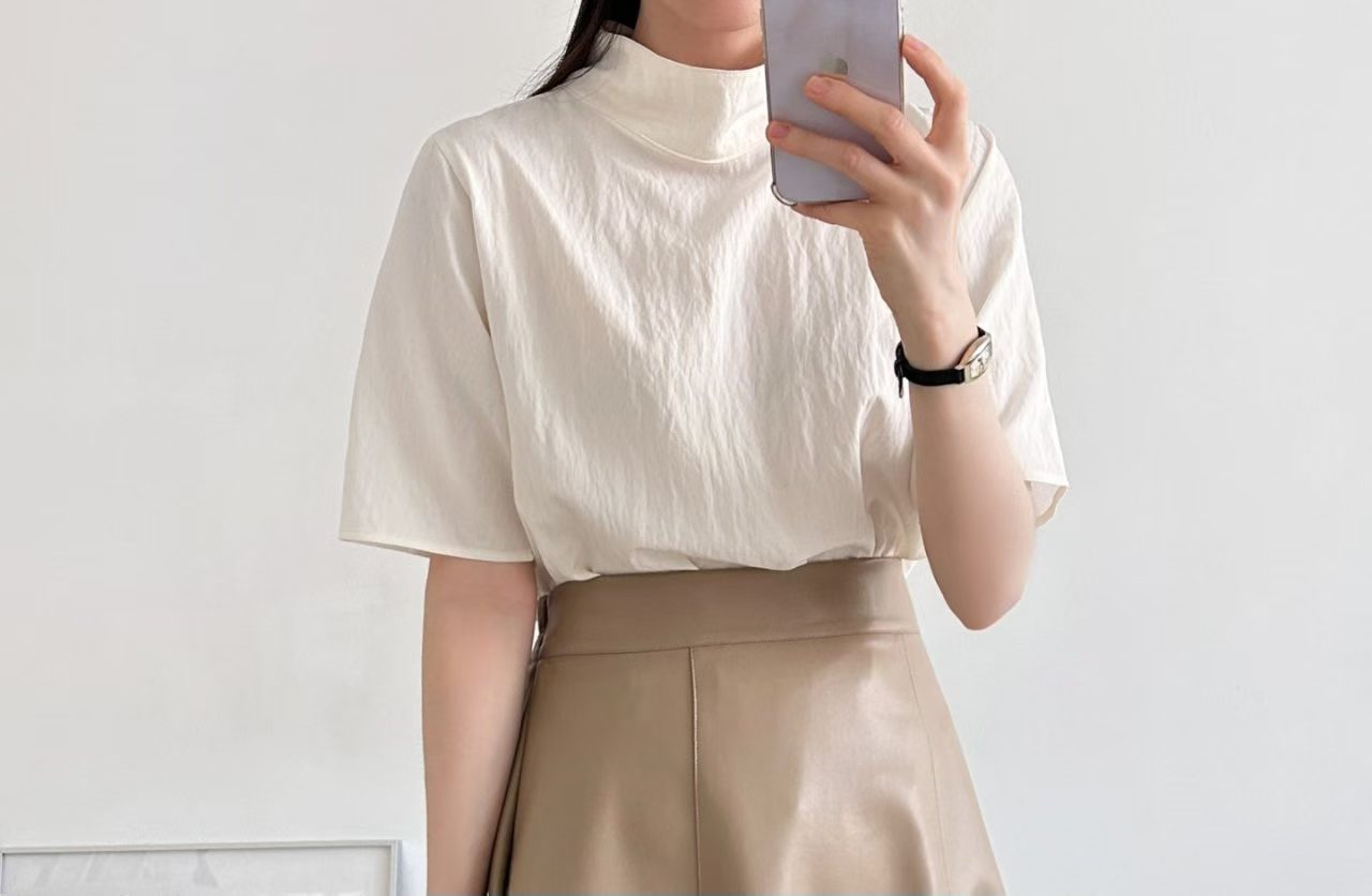 FLETA HIGH COLLAR SHORT SLEEVES TOP