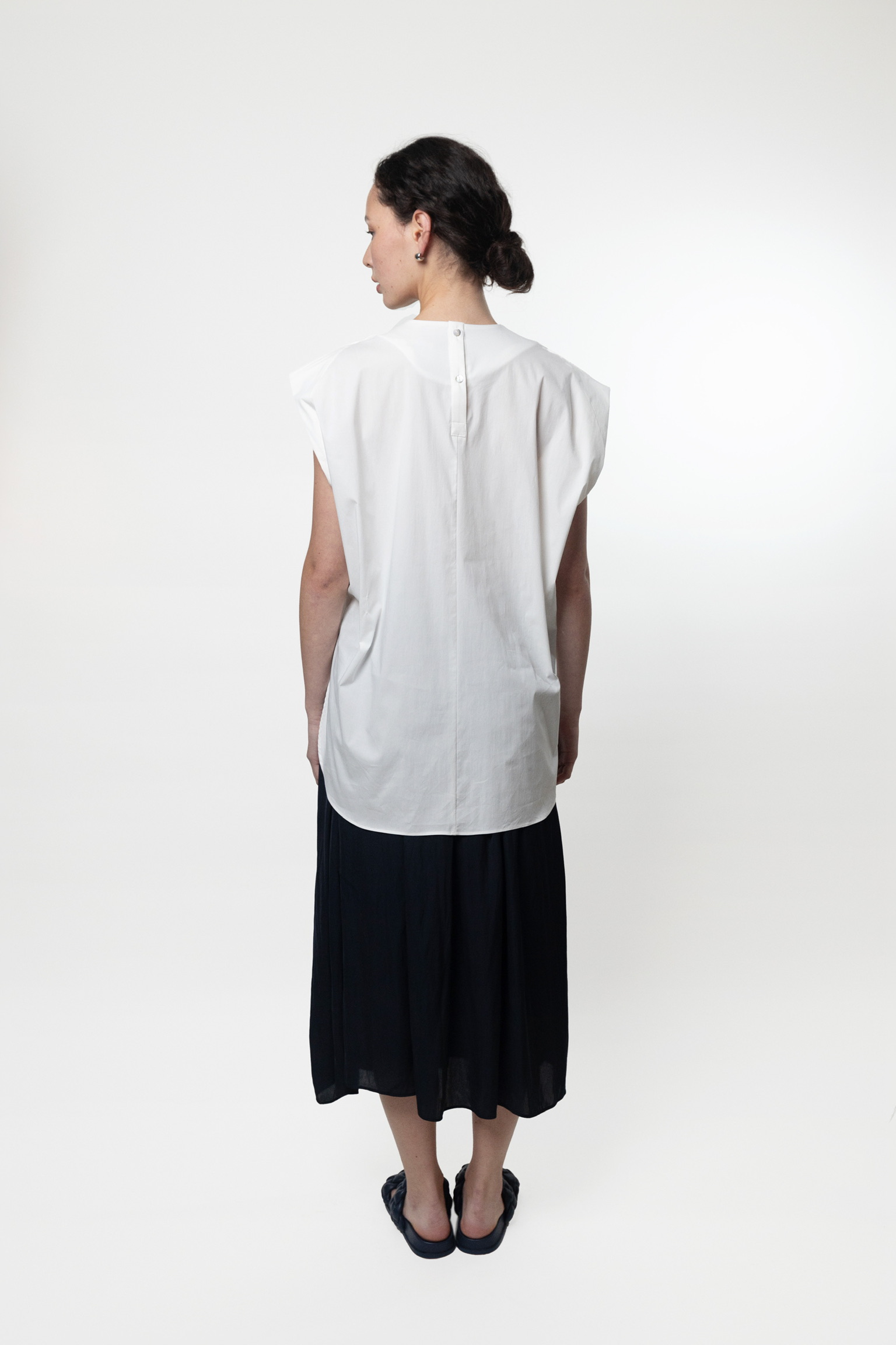 AL05/ FAUX PEARL CONNECTOR ANGULAR TOP