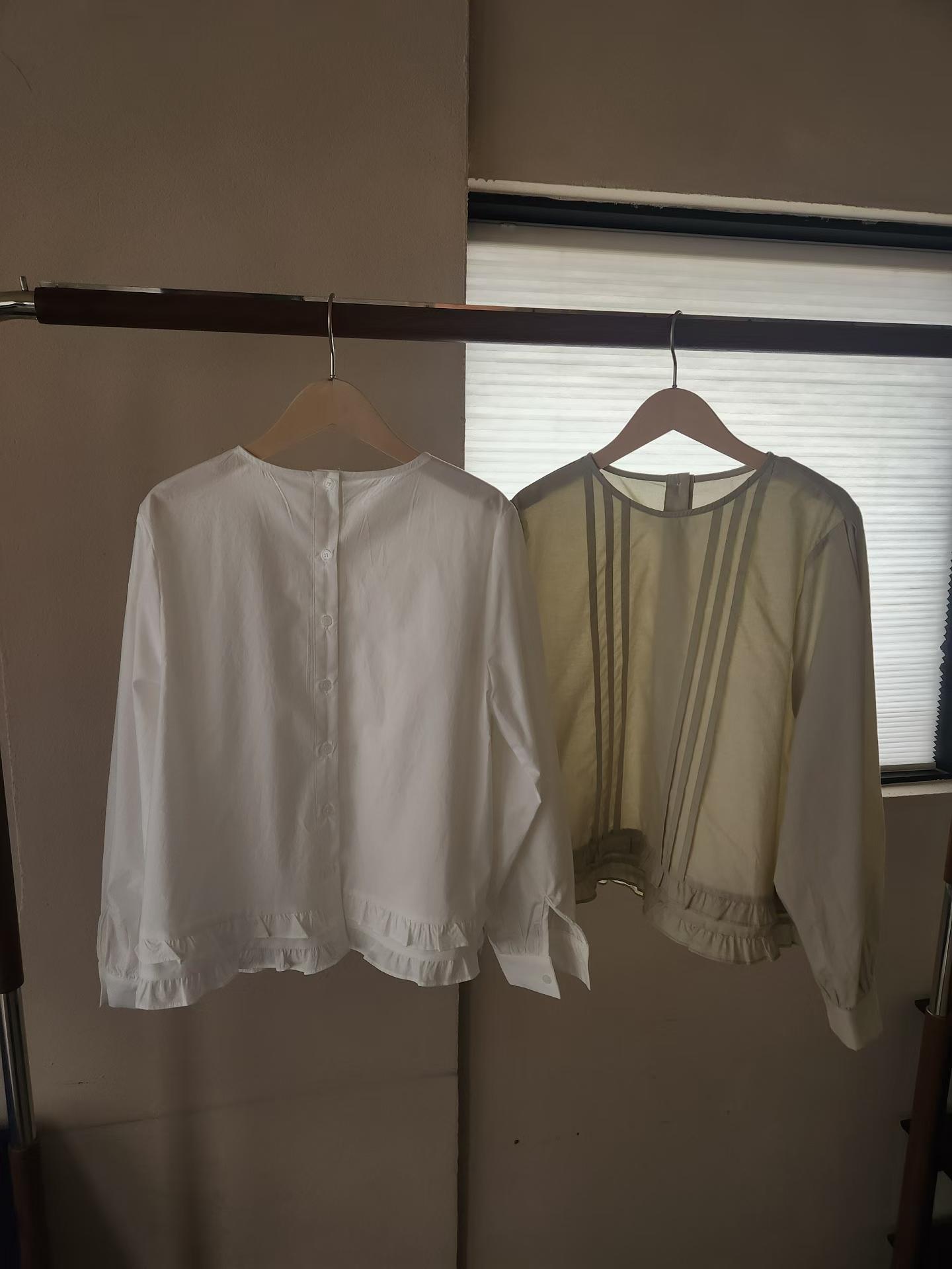 EGYPT RUFFLE HEM TWO WAYS BLOUSE
