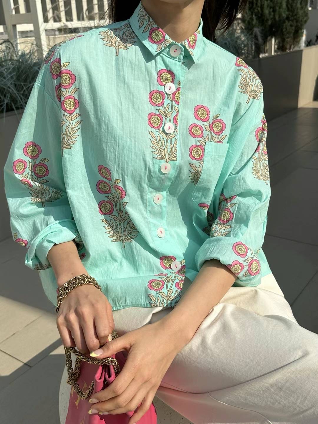 Brieon flower print pocket shirt