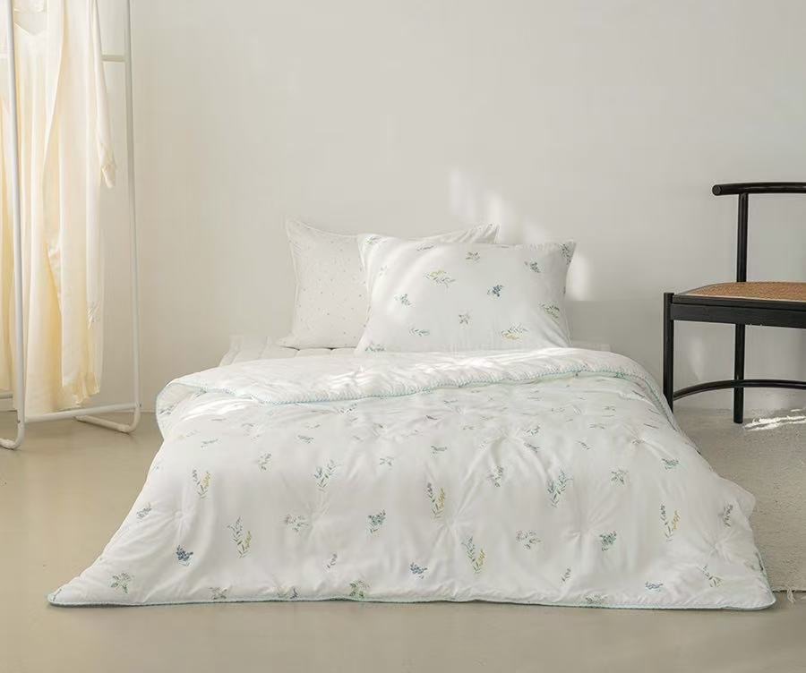 BT09 / 4 Season Series: Secret Garden Floral Blanket