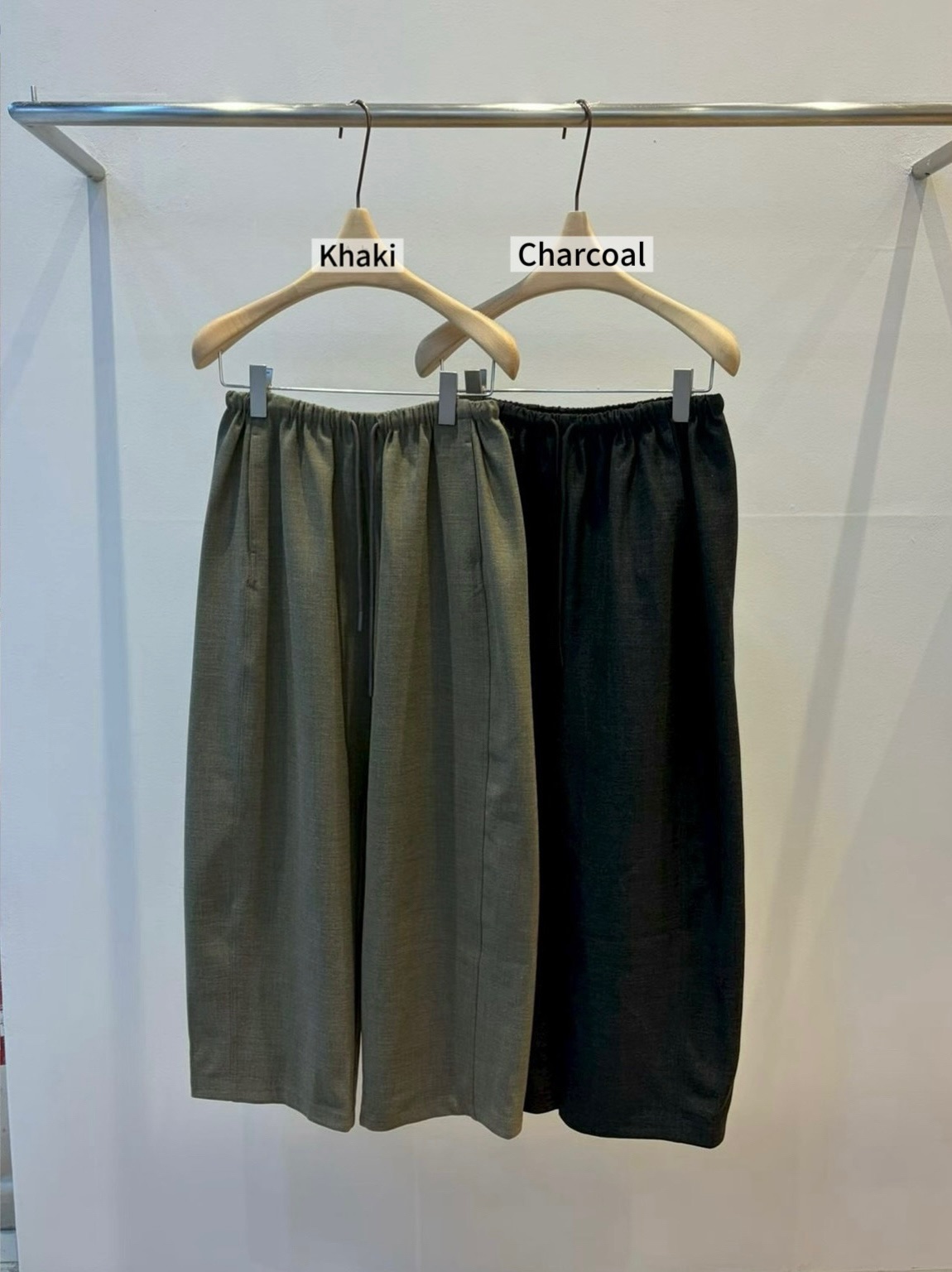 UE22 / ELASTIC WAISTBAND DRAWSTRING PANTS