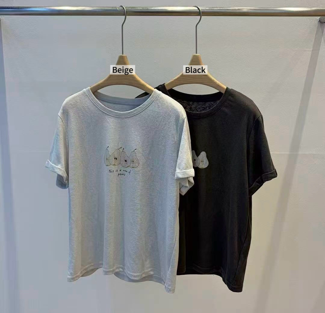 UE24 / ‘THIS IS A ROW OF PEARS’ FOLD UP SLEEVES TEE