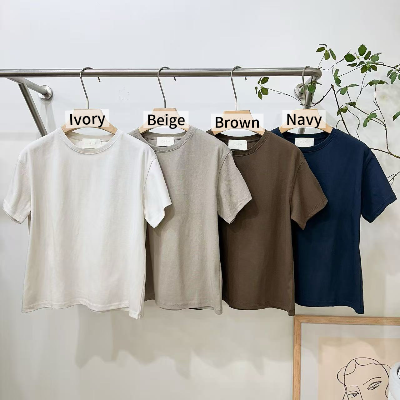 CS17 / RING NECKLINE BASIC TEE