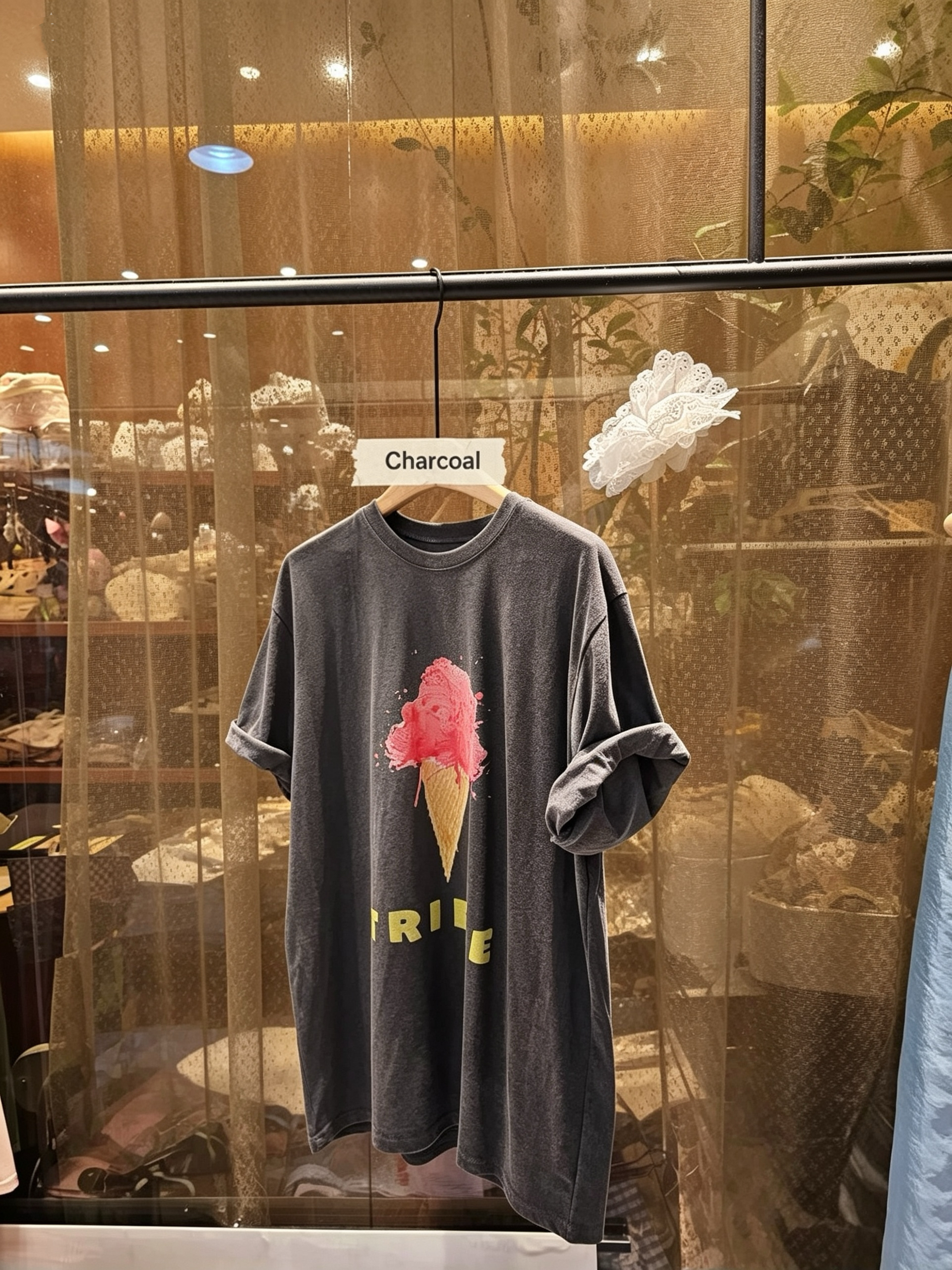 820426/TRIFLE CONE LOOSE FIT TEE-SHIRT