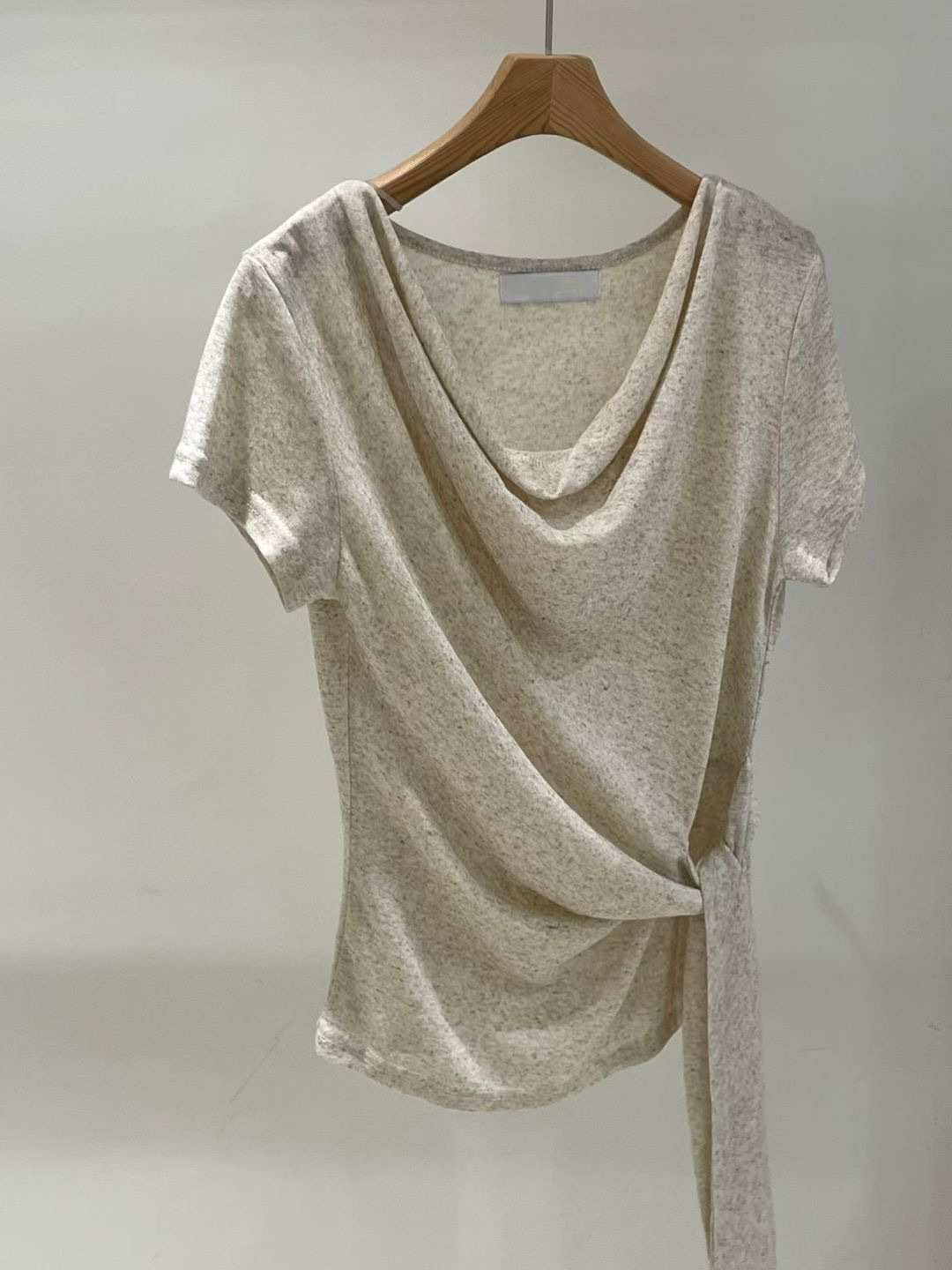 PG24 / COWL NECKLINE WAIST TIE TOP