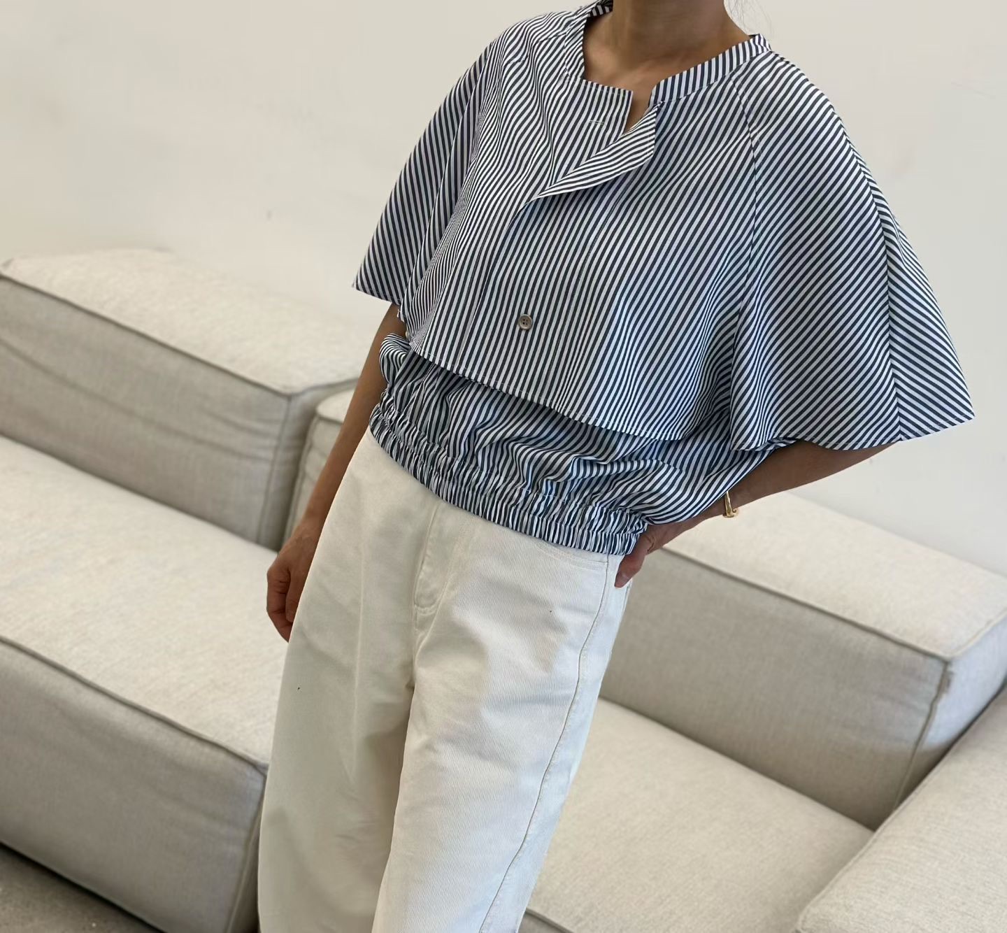 DM09 / STRIPE HEM SHIRT